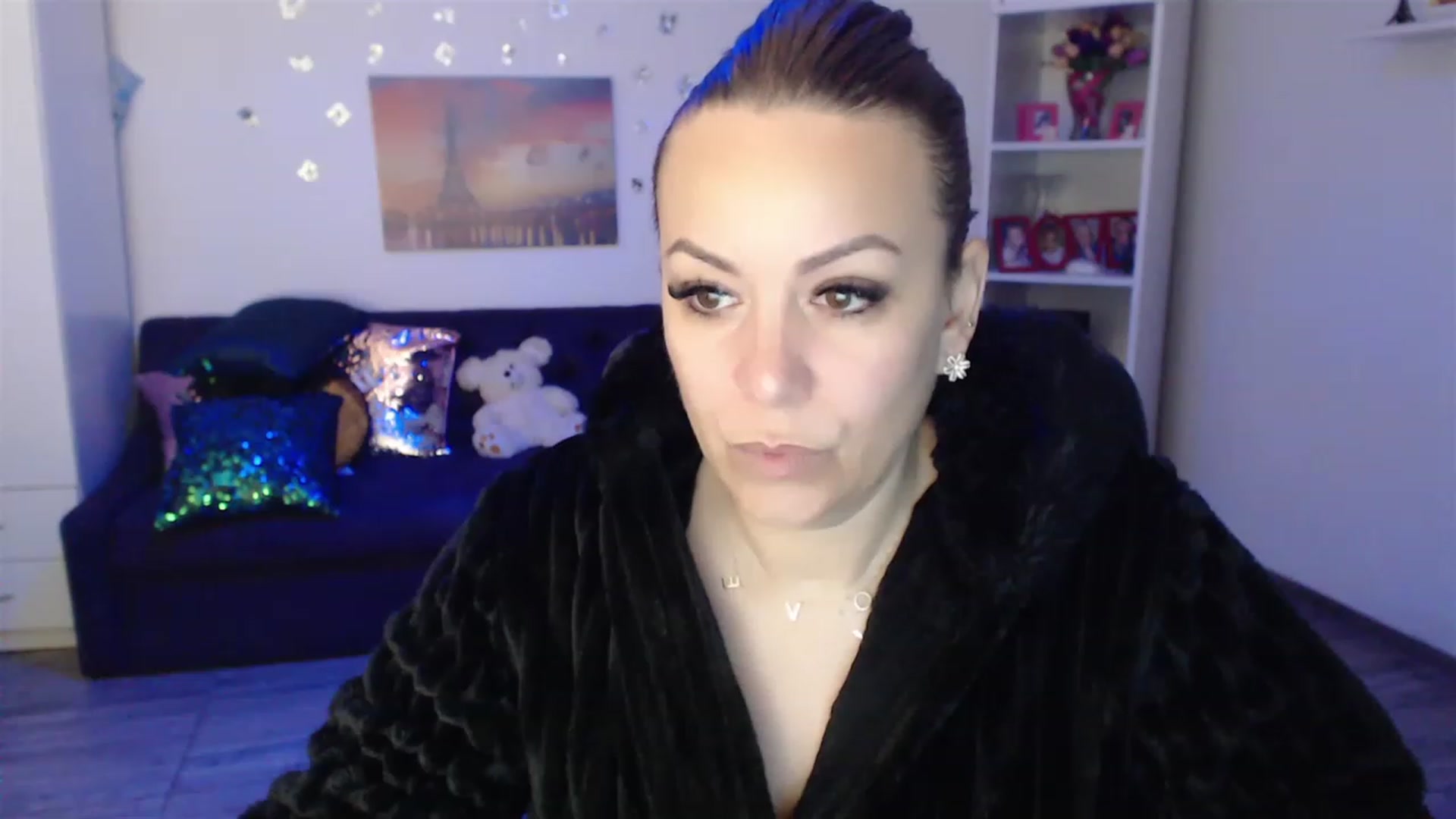 Gallery image thumbnail from A_baby_Boo's myfreecams stream on, 04/03/2023, 06:22 image 18 of 20
