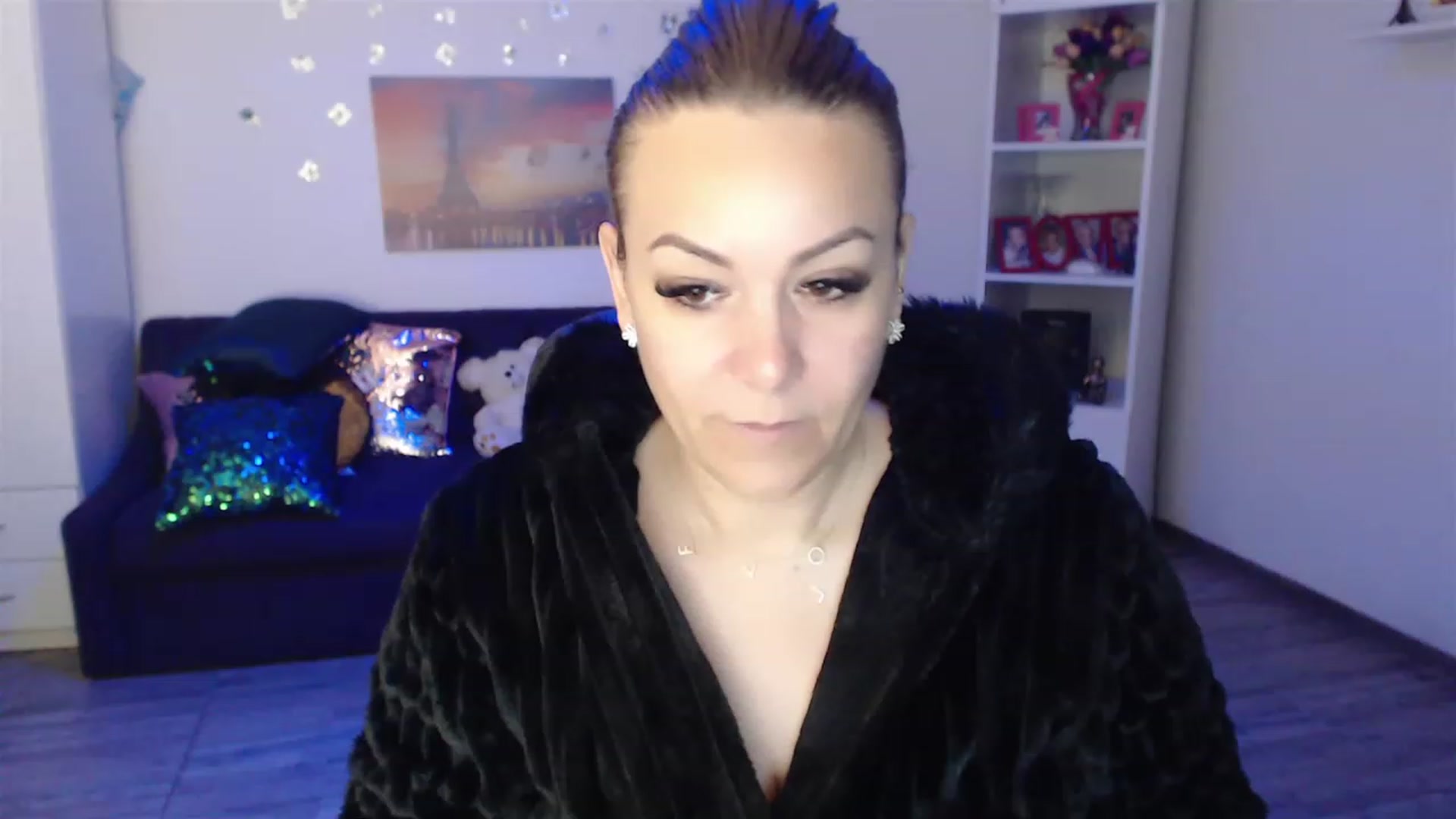 Gallery image thumbnail from A_baby_Boo's myfreecams stream on, 04/03/2023, 06:22 image 8 of 20