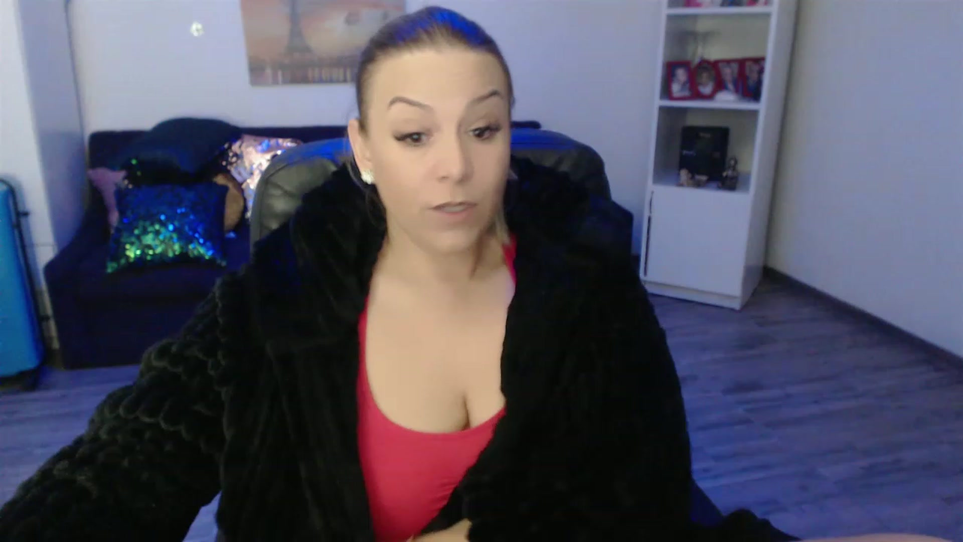 Gallery image thumbnail from A_baby_Boo's myfreecams stream on, 04/26/2023, 18:52 image 15 of 20