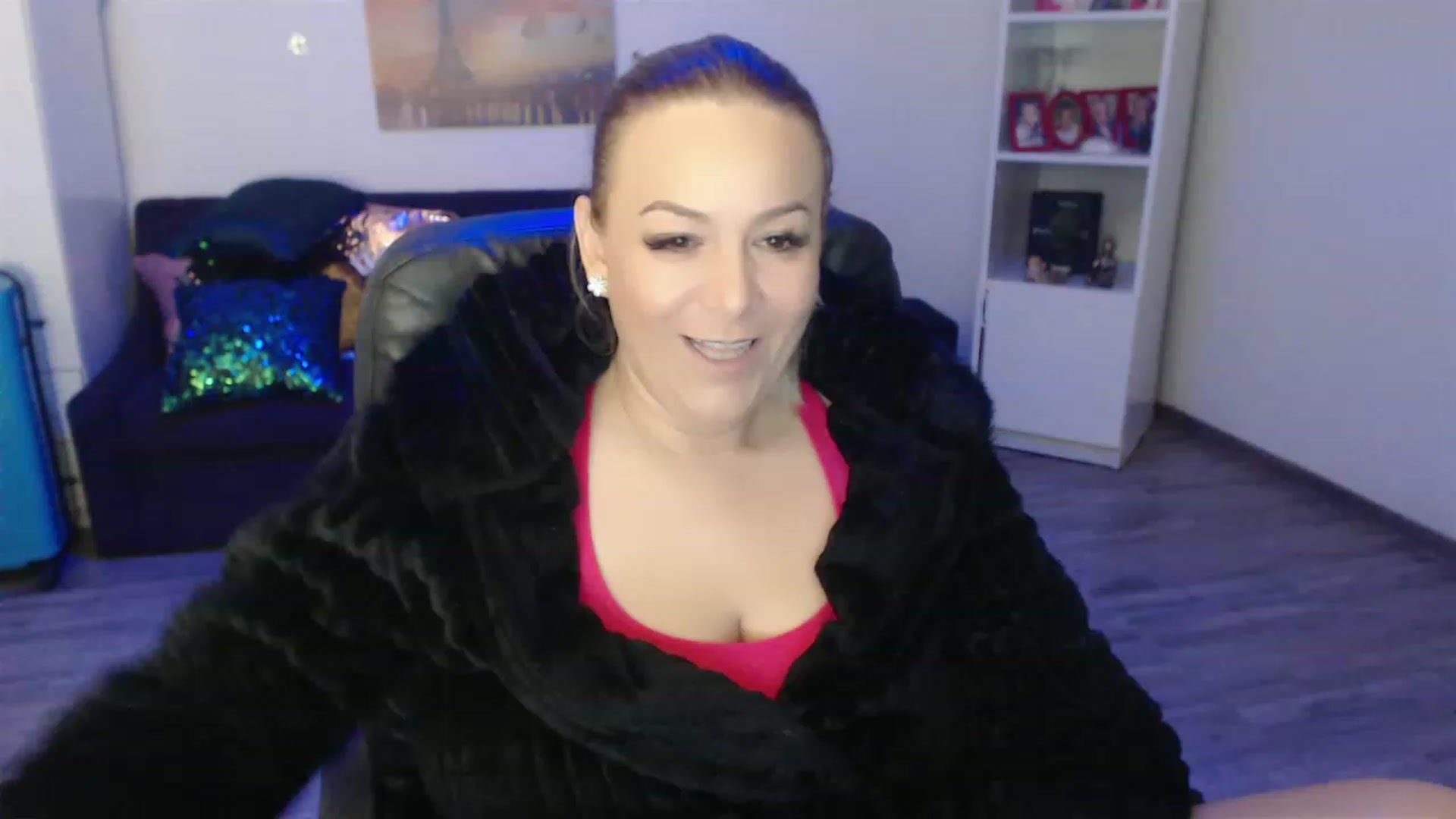 Gallery image thumbnail from A_baby_Boo's myfreecams stream on, 04/26/2023, 18:52 image 8 of 20