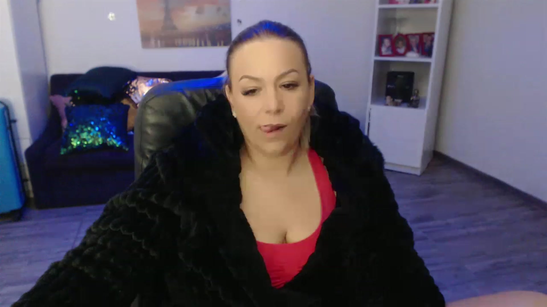 Gallery image thumbnail from A_baby_Boo's myfreecams stream on, 04/26/2023, 18:52 image 20 of 20