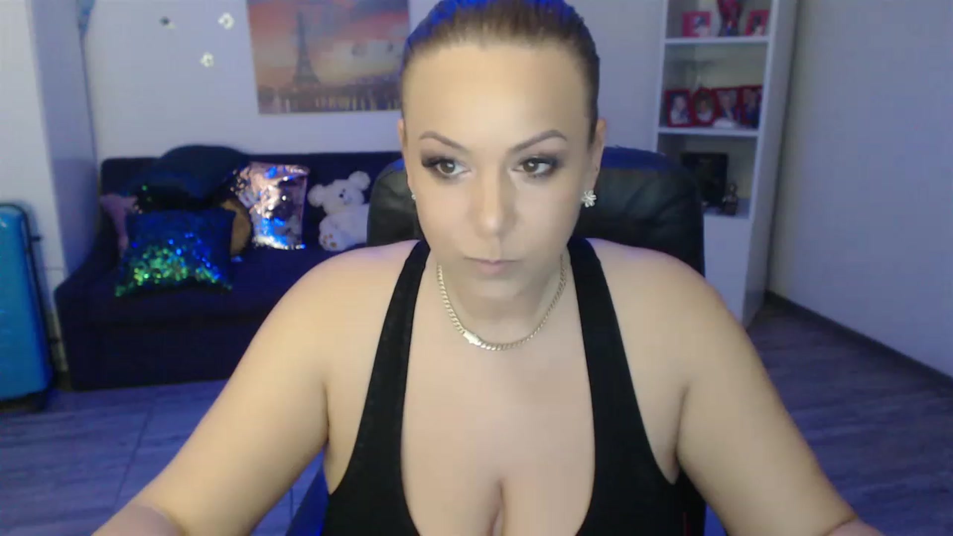 Gallery image thumbnail from A_baby_Boo's myfreecams stream on, 04/28/2023, 14:11 image 4 of 20