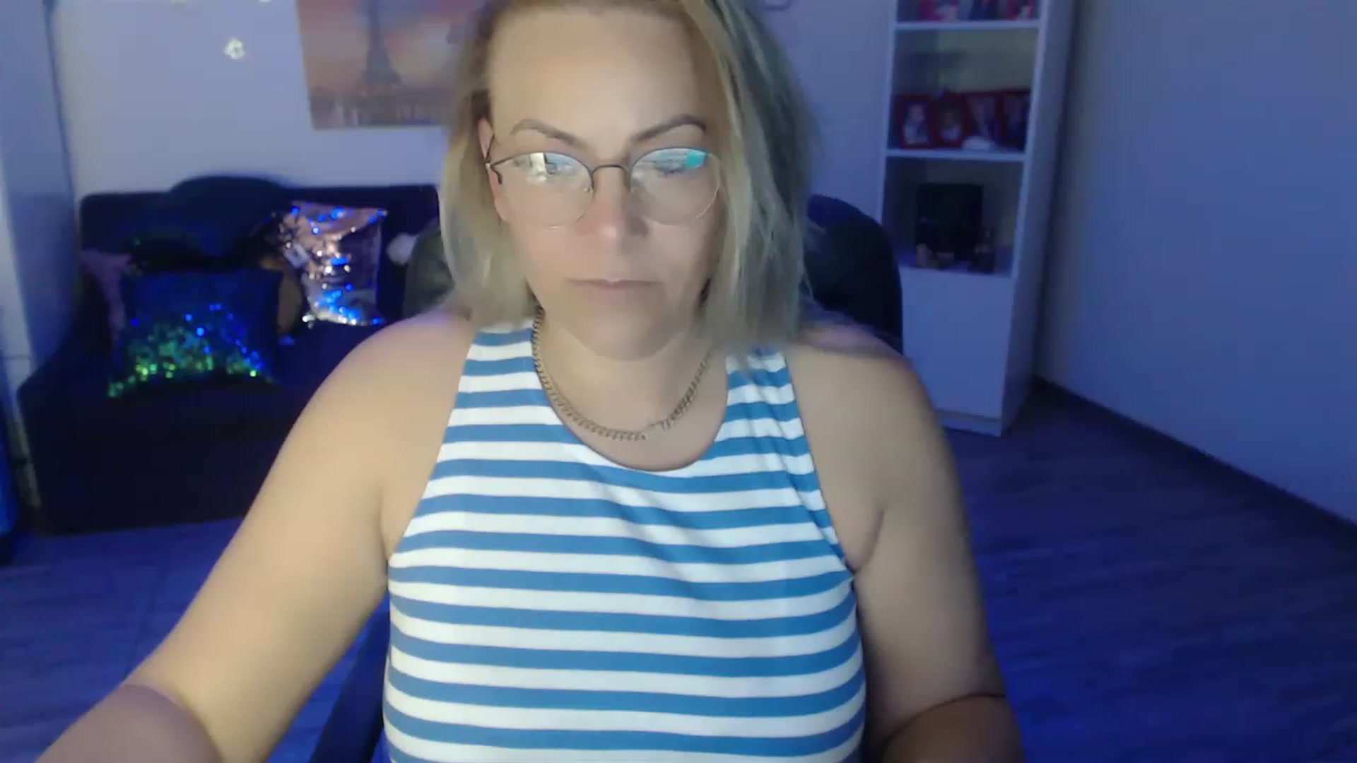 Gallery image thumbnail from A_baby_Boo's myfreecams stream on, 05/07/2023, 14:39 image 6 of 20