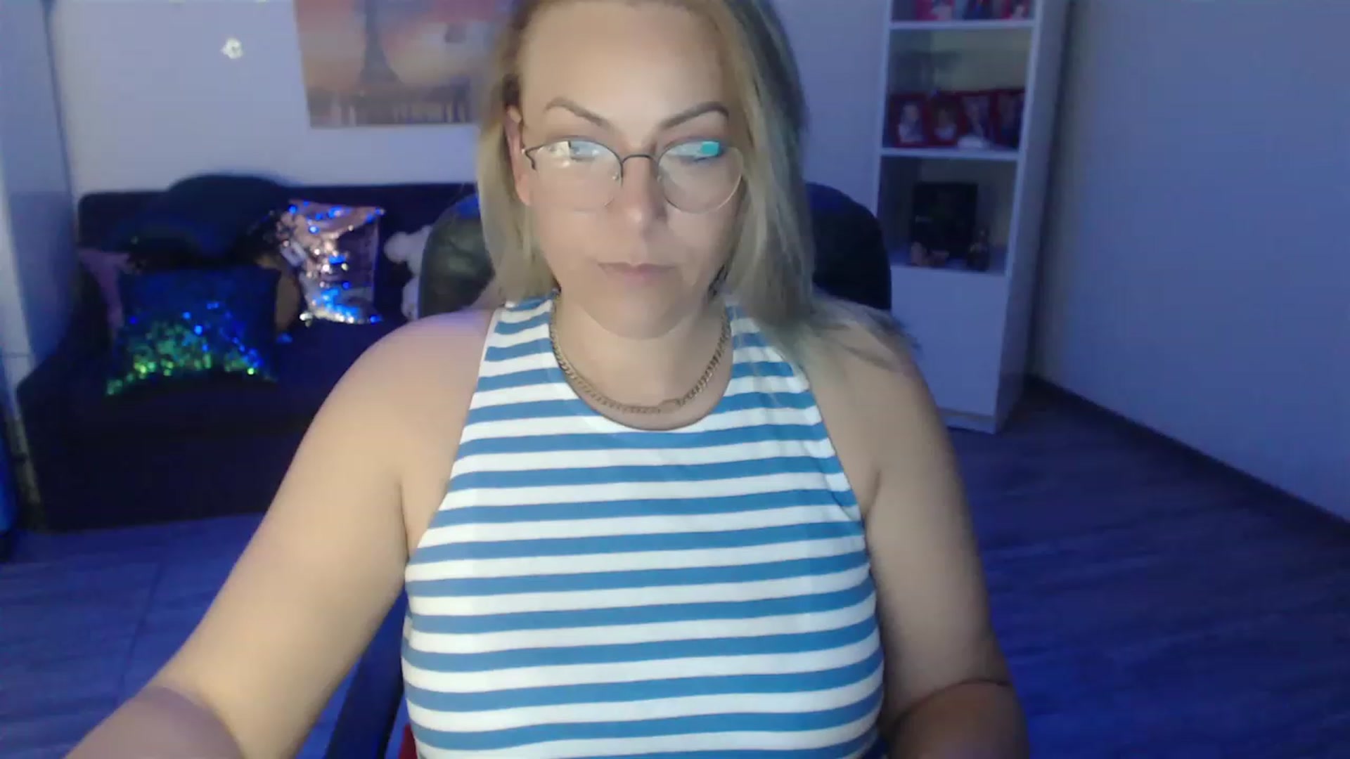Gallery image thumbnail from A_baby_Boo's myfreecams stream on, 05/07/2023, 14:39 image 20 of 20