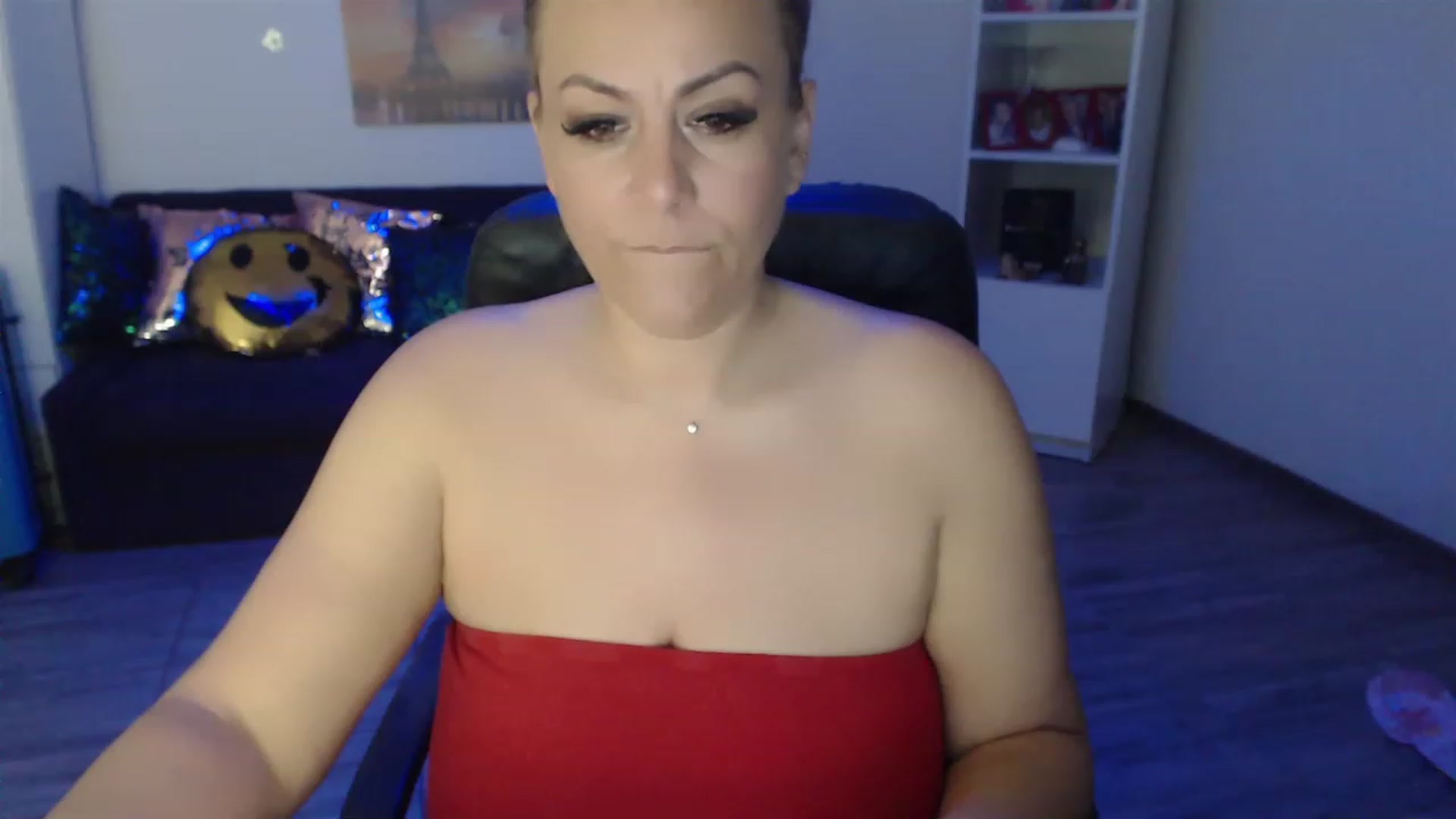 Gallery image thumbnail from A_baby_Boo's myfreecams stream on, 05/17/2023, 22:48 image 7 of 20
