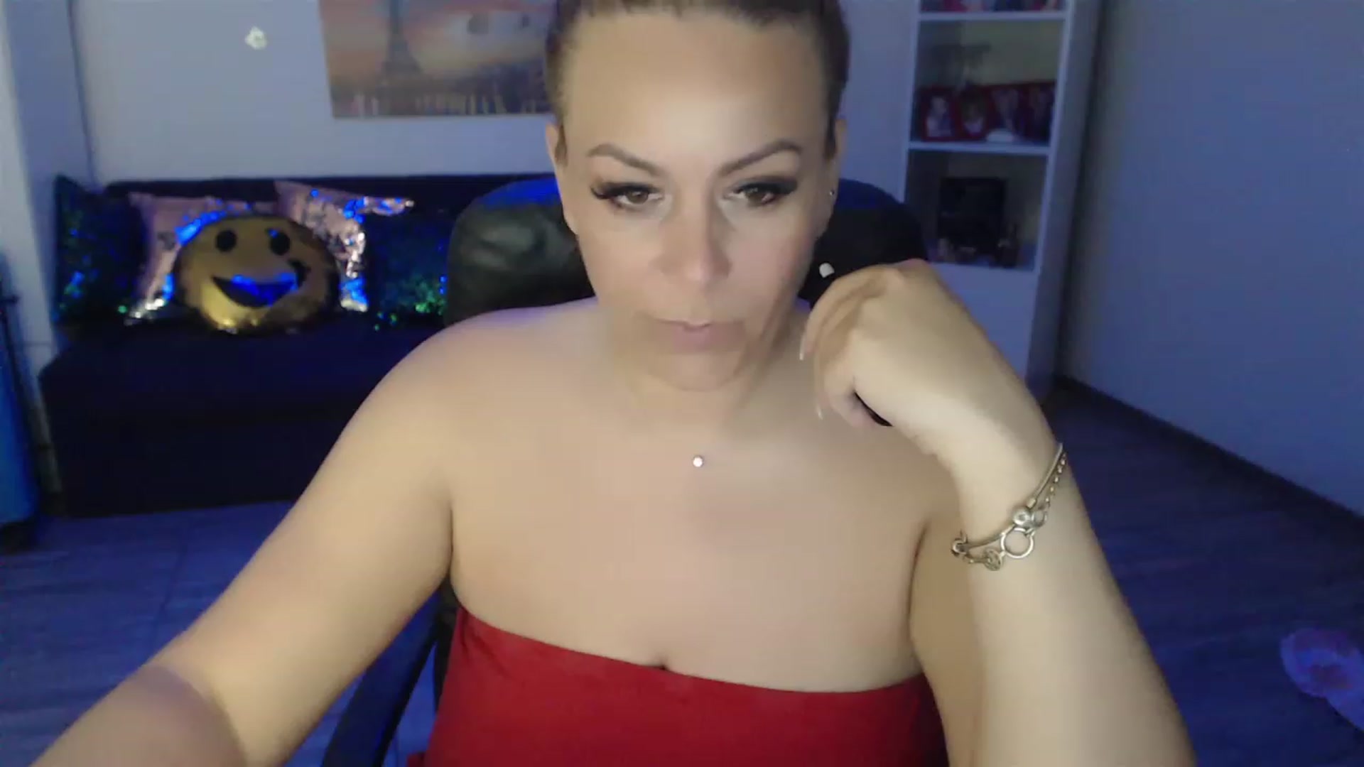 Gallery image thumbnail from A_baby_Boo's myfreecams stream on, 05/17/2023, 22:48 image 2 of 20