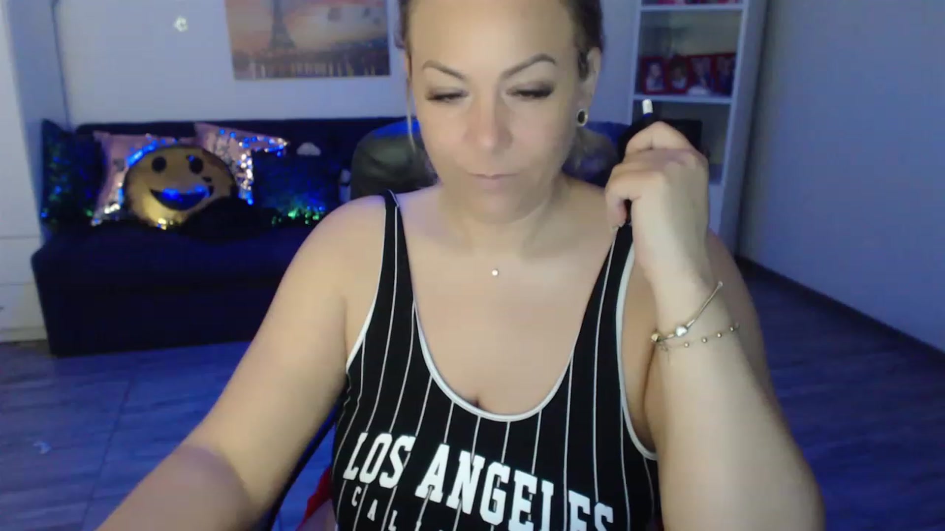 Gallery image thumbnail from A_baby_Boo's myfreecams stream on, 05/28/2023, 04:34 image 20 of 20
