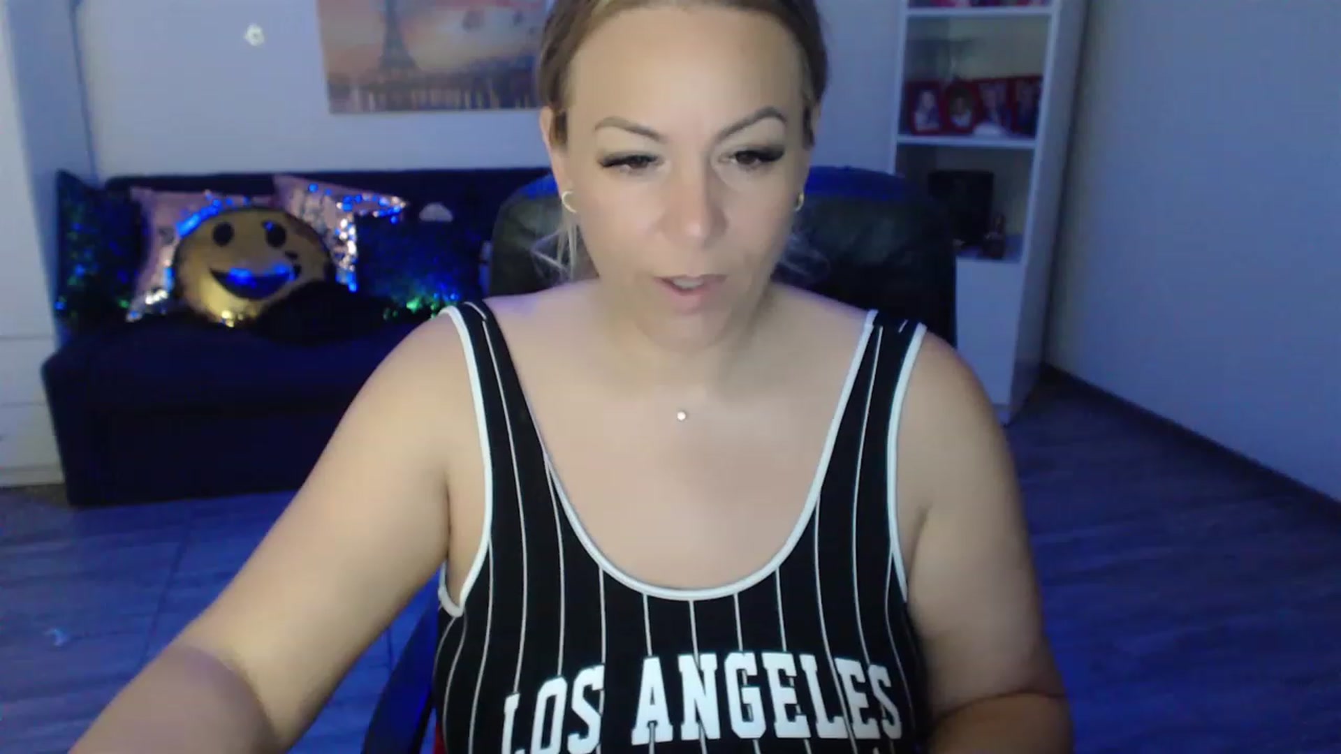 Gallery image thumbnail from A_baby_Boo's myfreecams stream on, 05/28/2023, 06:03 image 14 of 20
