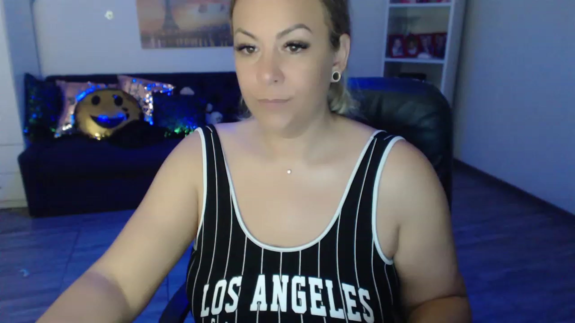 Gallery image thumbnail from A_baby_Boo's myfreecams stream on, 05/28/2023, 06:03 image 15 of 20