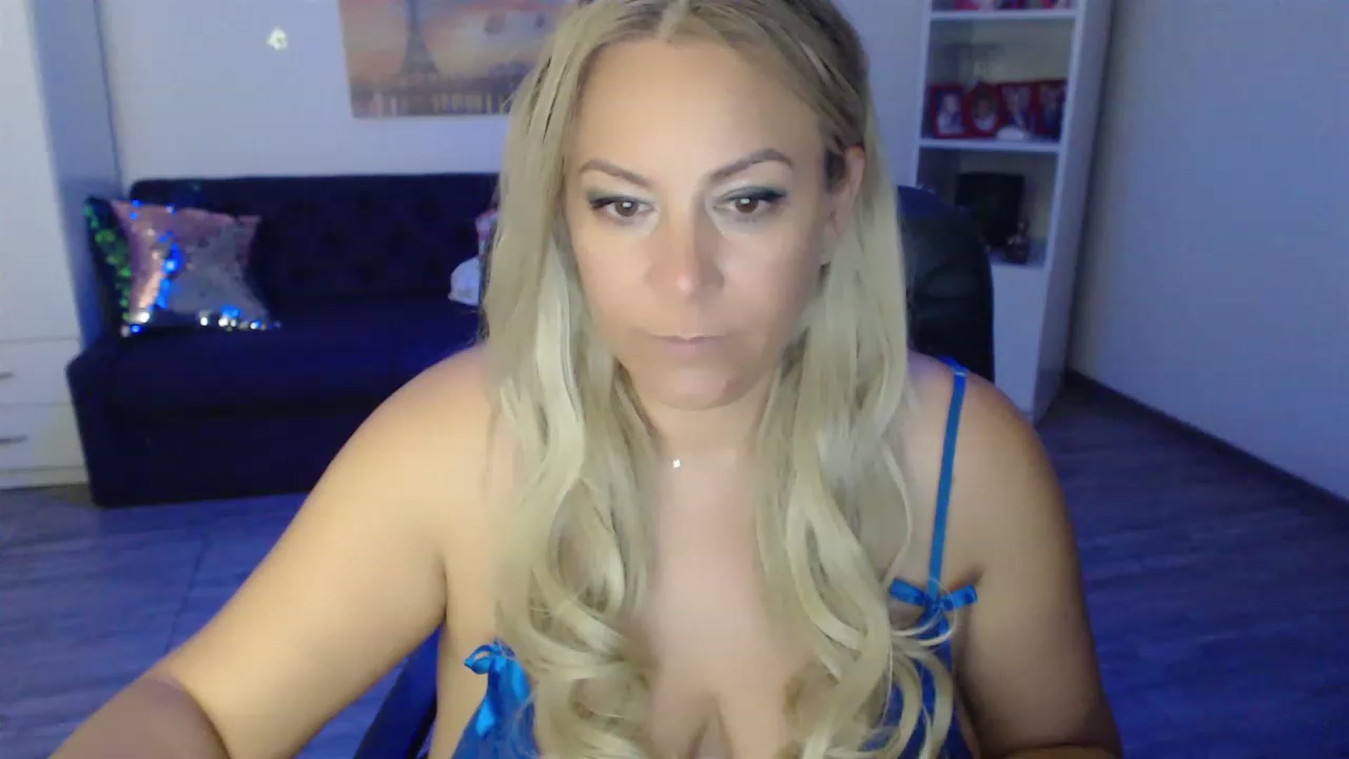 Gallery image thumbnail from A_baby_Boo's myfreecams stream on, 06/28/2023, 23:53 image 8 of 20