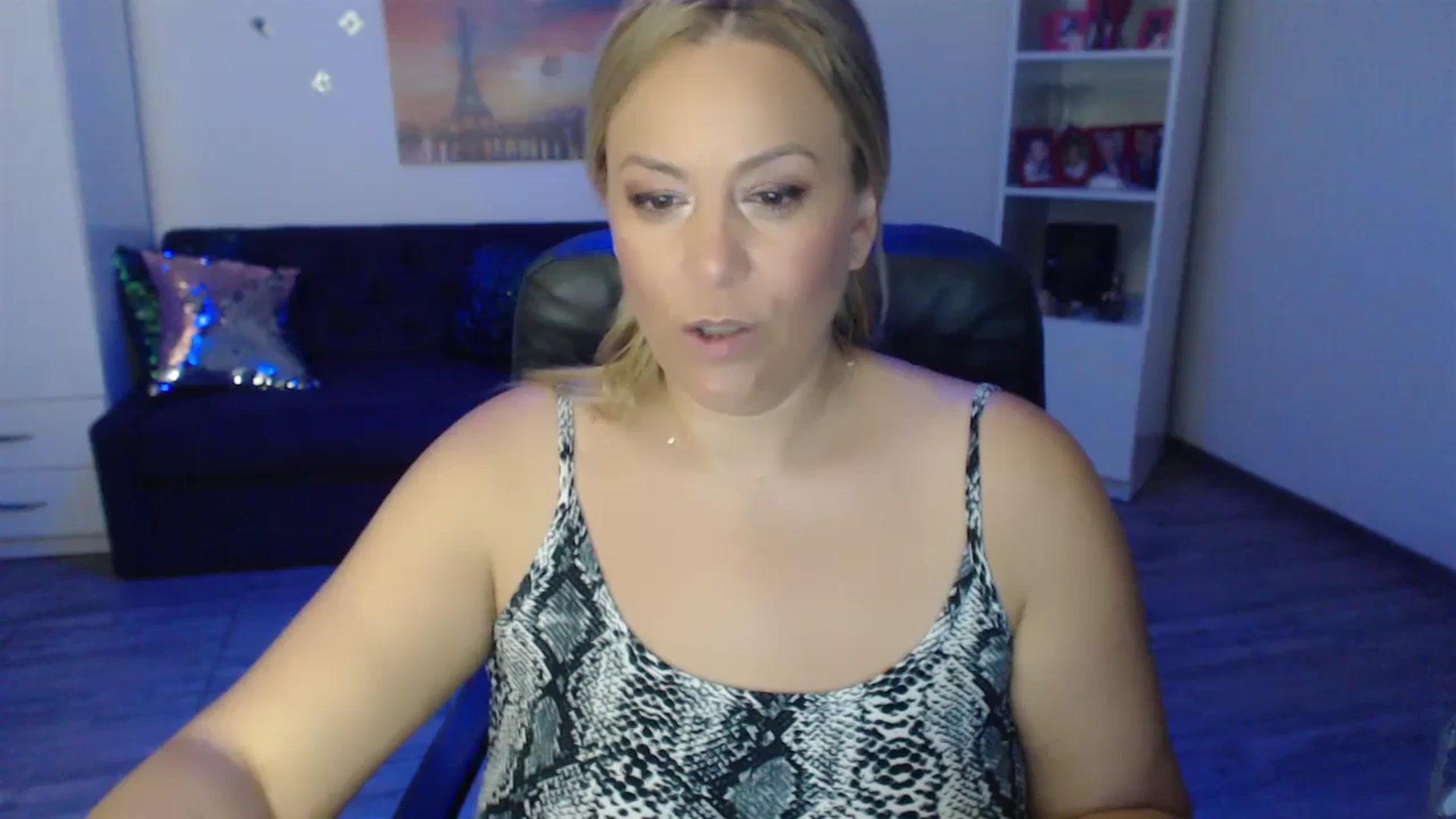 Gallery image thumbnail from A_baby_Boo's myfreecams stream on, 06/30/2023, 23:48 image 20 of 20