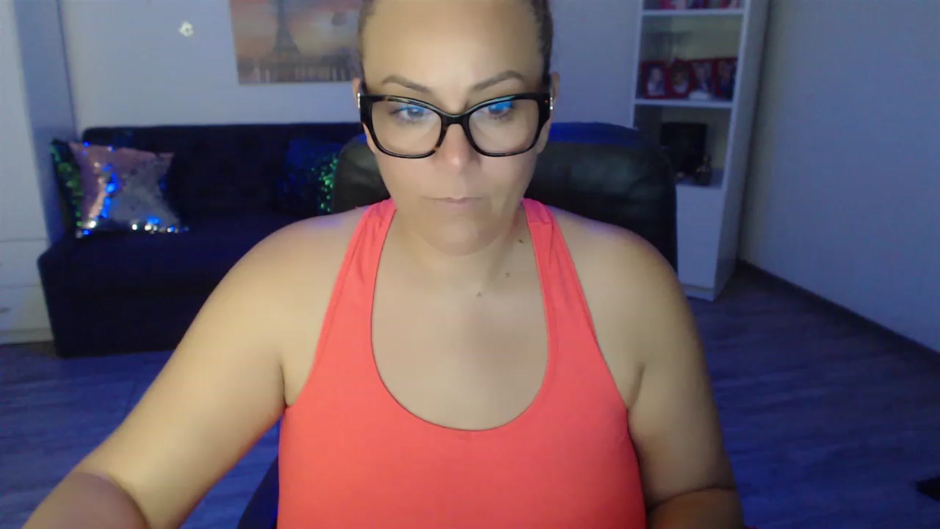 Gallery image thumbnail from A_baby_Boo's myfreecams stream on, 07/03/2023, 21:06 image 6 of 20