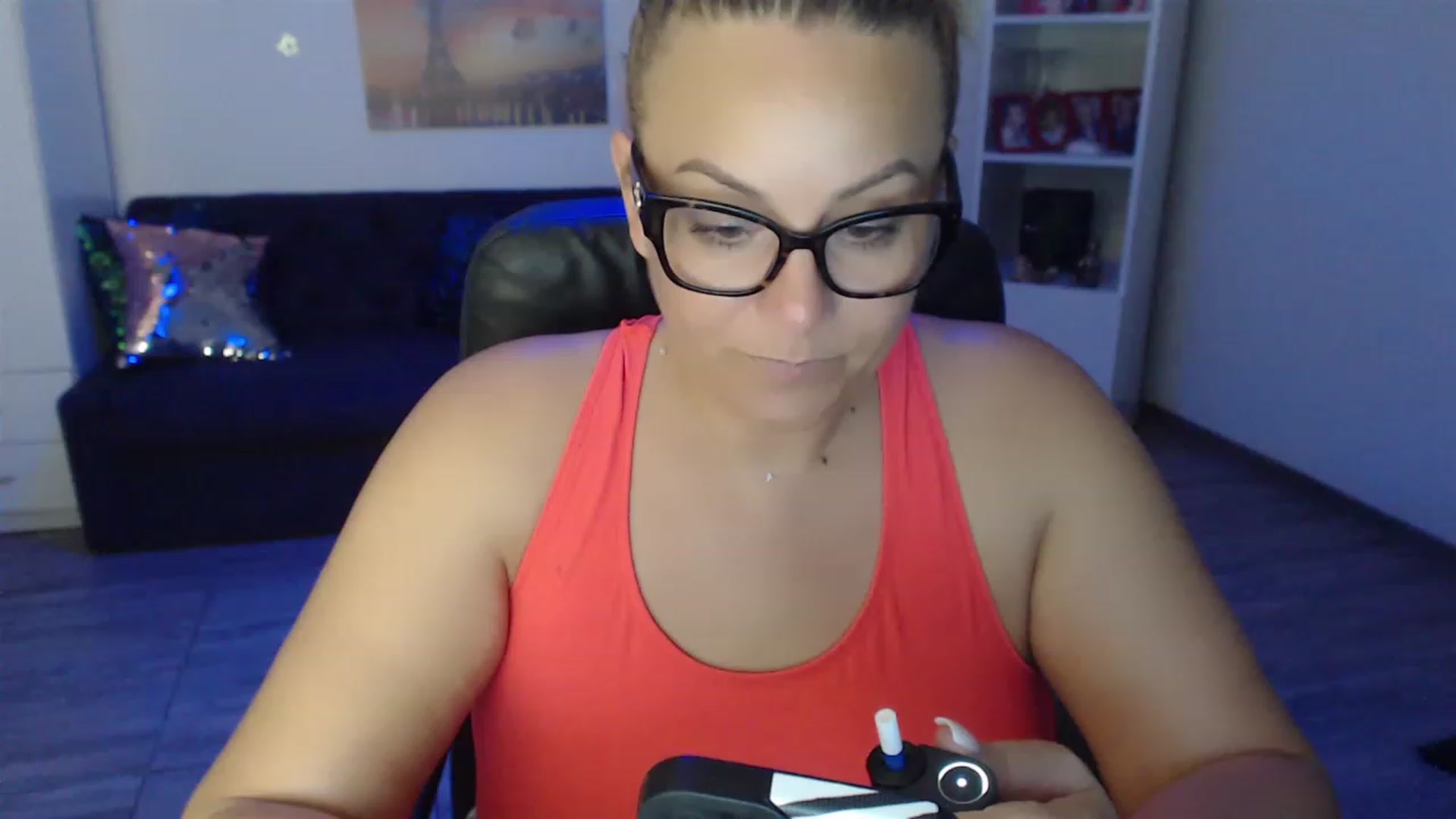 Gallery image thumbnail from A_baby_Boo's myfreecams stream on, 07/03/2023, 21:06 image 19 of 20