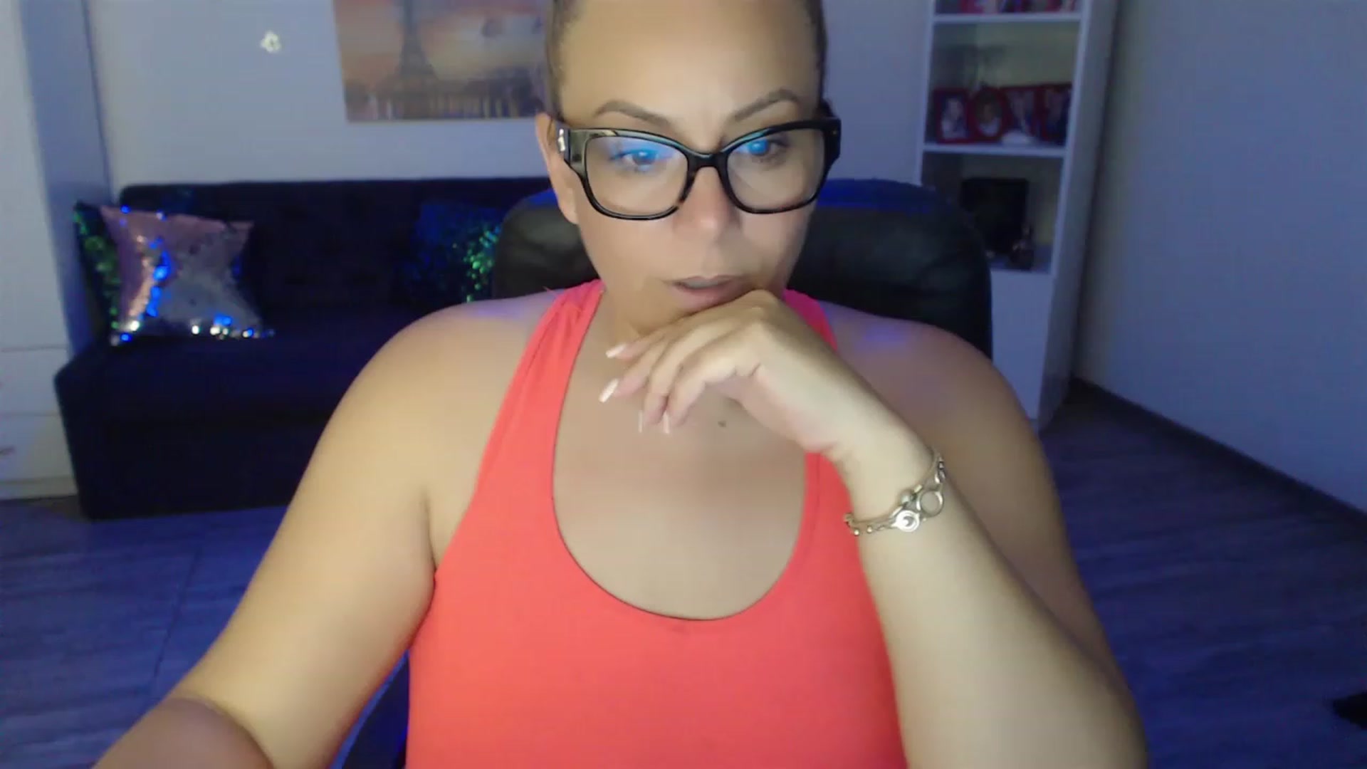 Gallery image thumbnail from A_baby_Boo's myfreecams stream on, 07/03/2023, 21:06 image 1 of 20