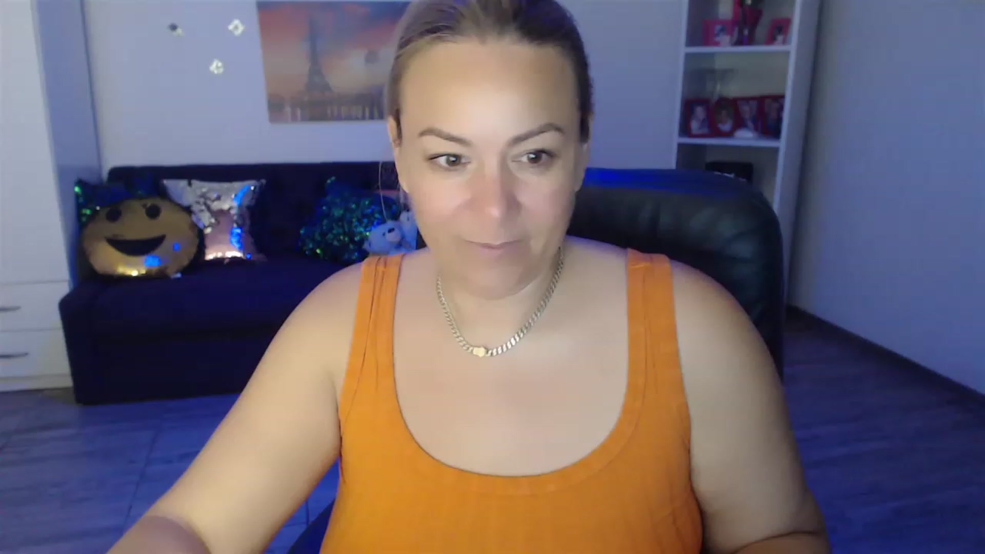 Gallery image thumbnail from A_baby_Boo's myfreecams stream on, 07/09/2023, 24:07 image 1 of 20