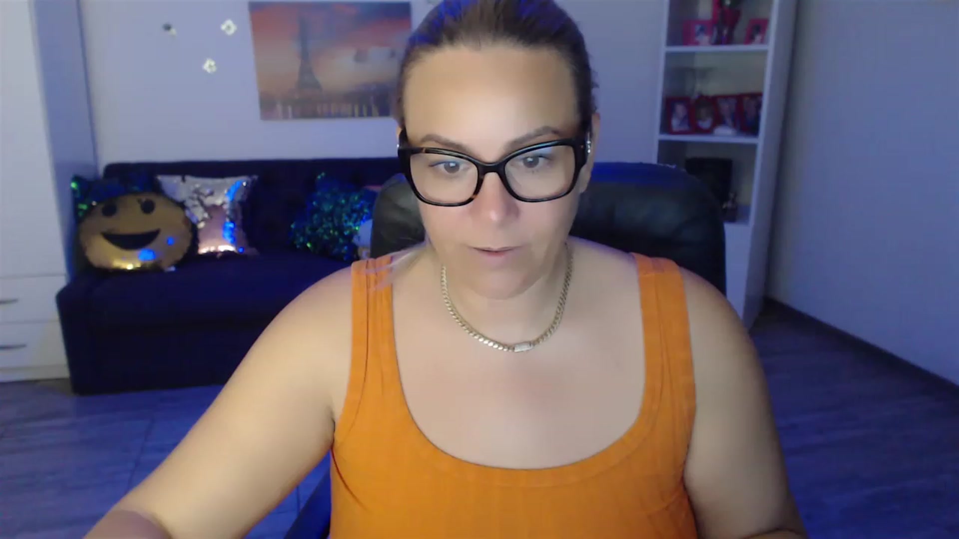 Gallery image thumbnail from A_baby_Boo's myfreecams stream on, 07/09/2023, 24:07 image 5 of 20