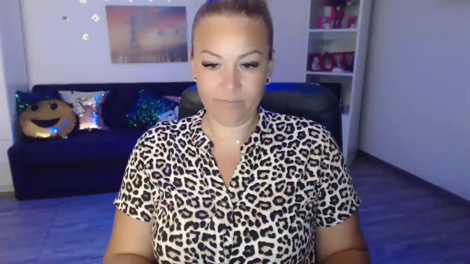 Gallery image thumbnail from A_baby_Boo's myfreecams stream on, 07/24/2023, 10:33 image 2 of 20