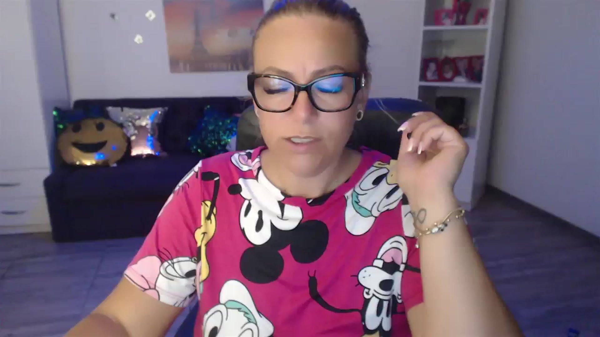 Gallery image thumbnail from A_baby_Boo's myfreecams stream on, 07/25/2023, 06:47 image 1 of 20