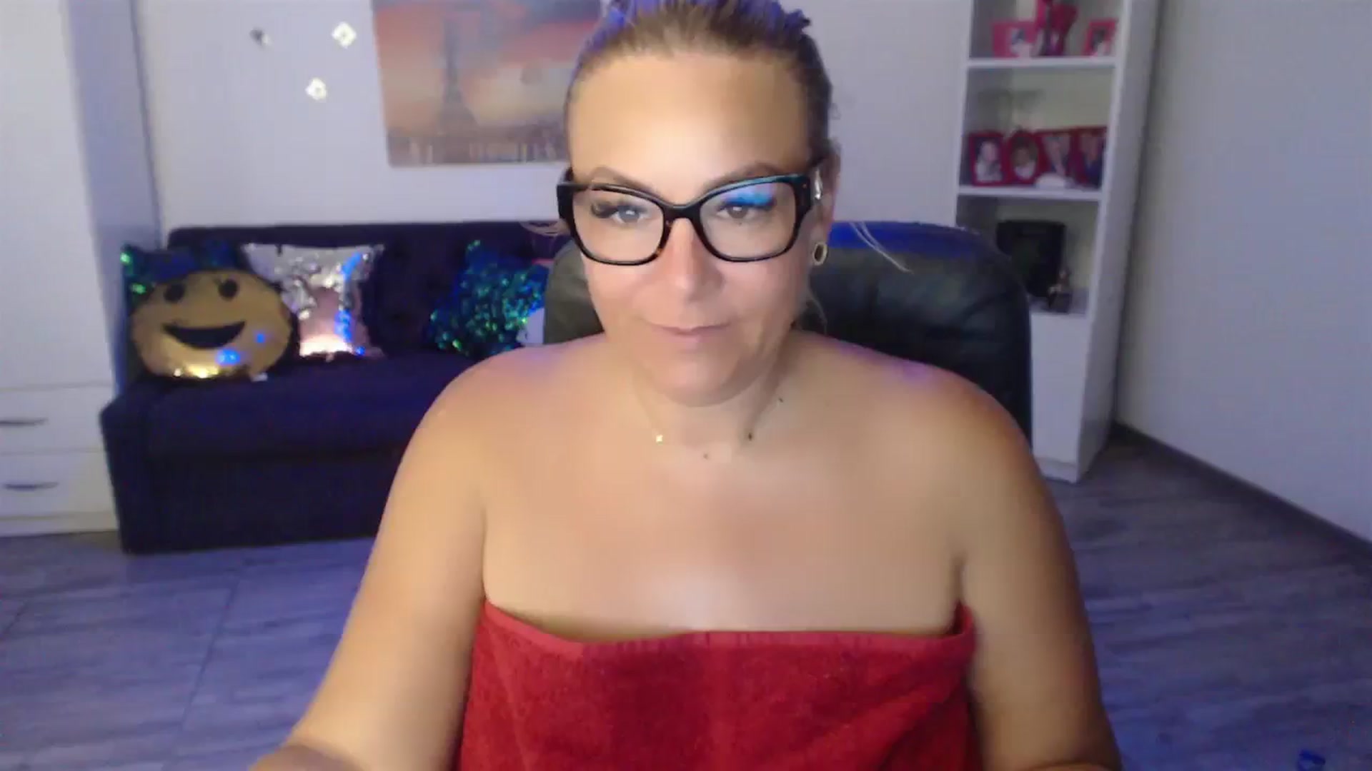 Gallery image thumbnail from A_baby_Boo's myfreecams stream on, 07/25/2023, 06:47 image 13 of 20