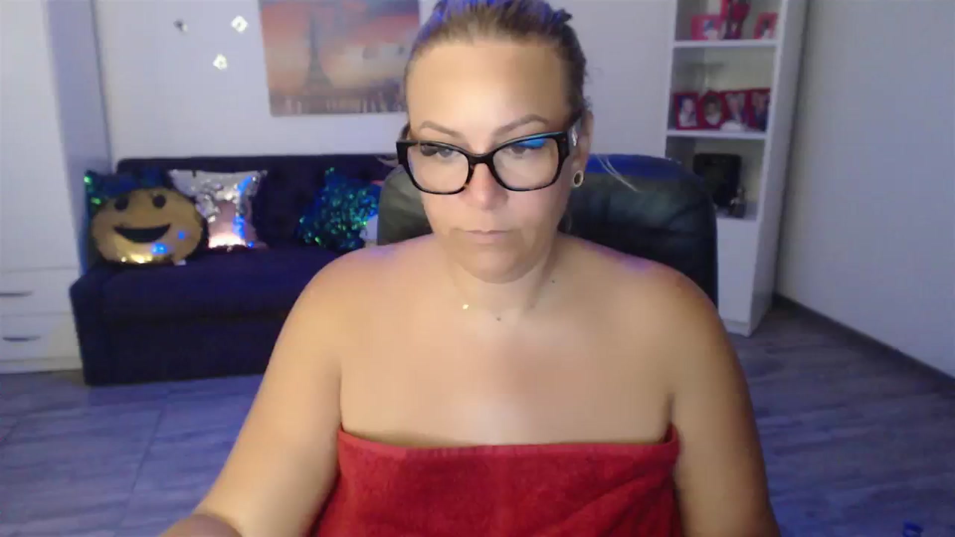 Gallery image thumbnail from A_baby_Boo's myfreecams stream on, 07/25/2023, 06:47 image 16 of 20