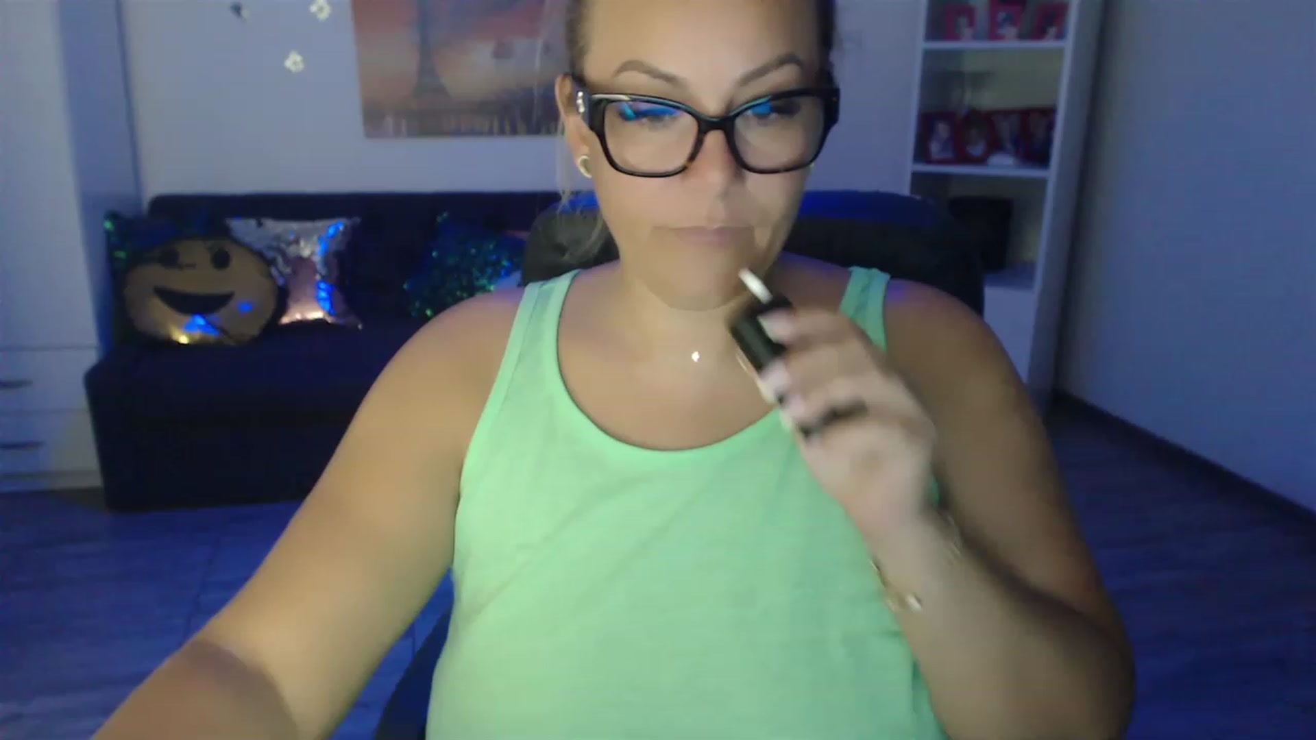 Gallery image thumbnail from A_baby_Boo's myfreecams stream on, 07/30/2023, 10:09 image 5 of 20
