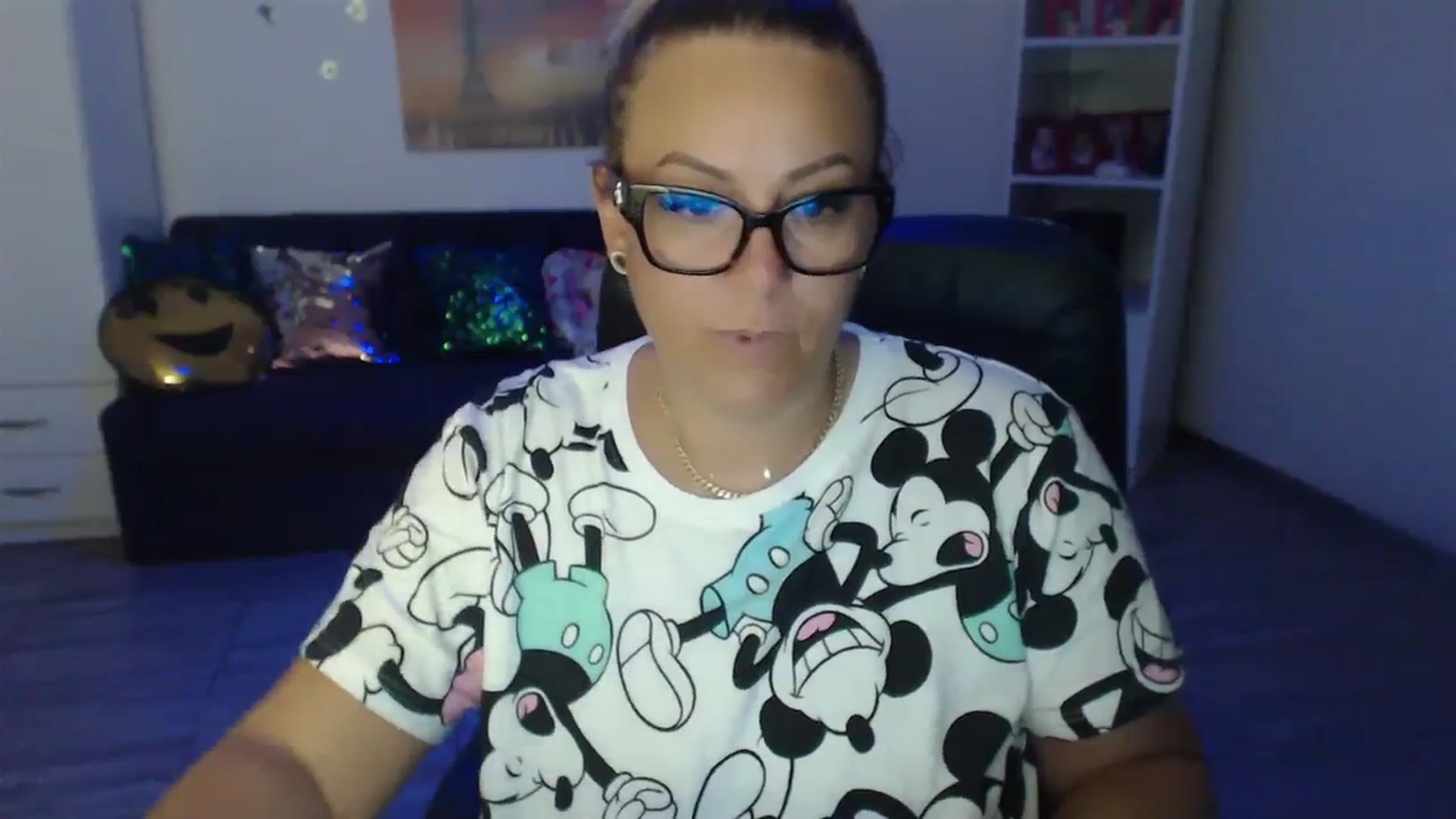 Gallery image thumbnail from A_baby_Boo's myfreecams stream on, 08/07/2023, 20:59 image 2 of 20