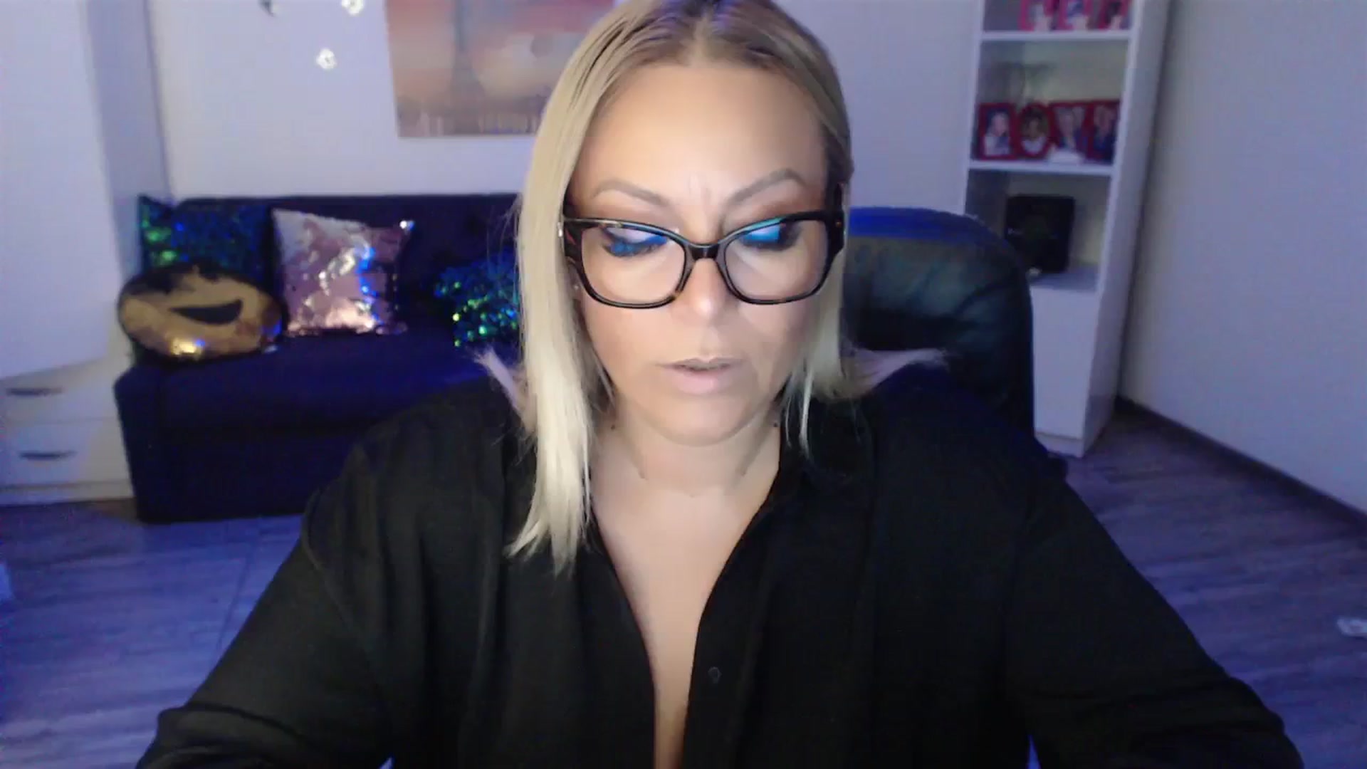 Gallery image thumbnail from A_baby_Boo's myfreecams stream on, 08/30/2023, 21:50 image 2 of 20