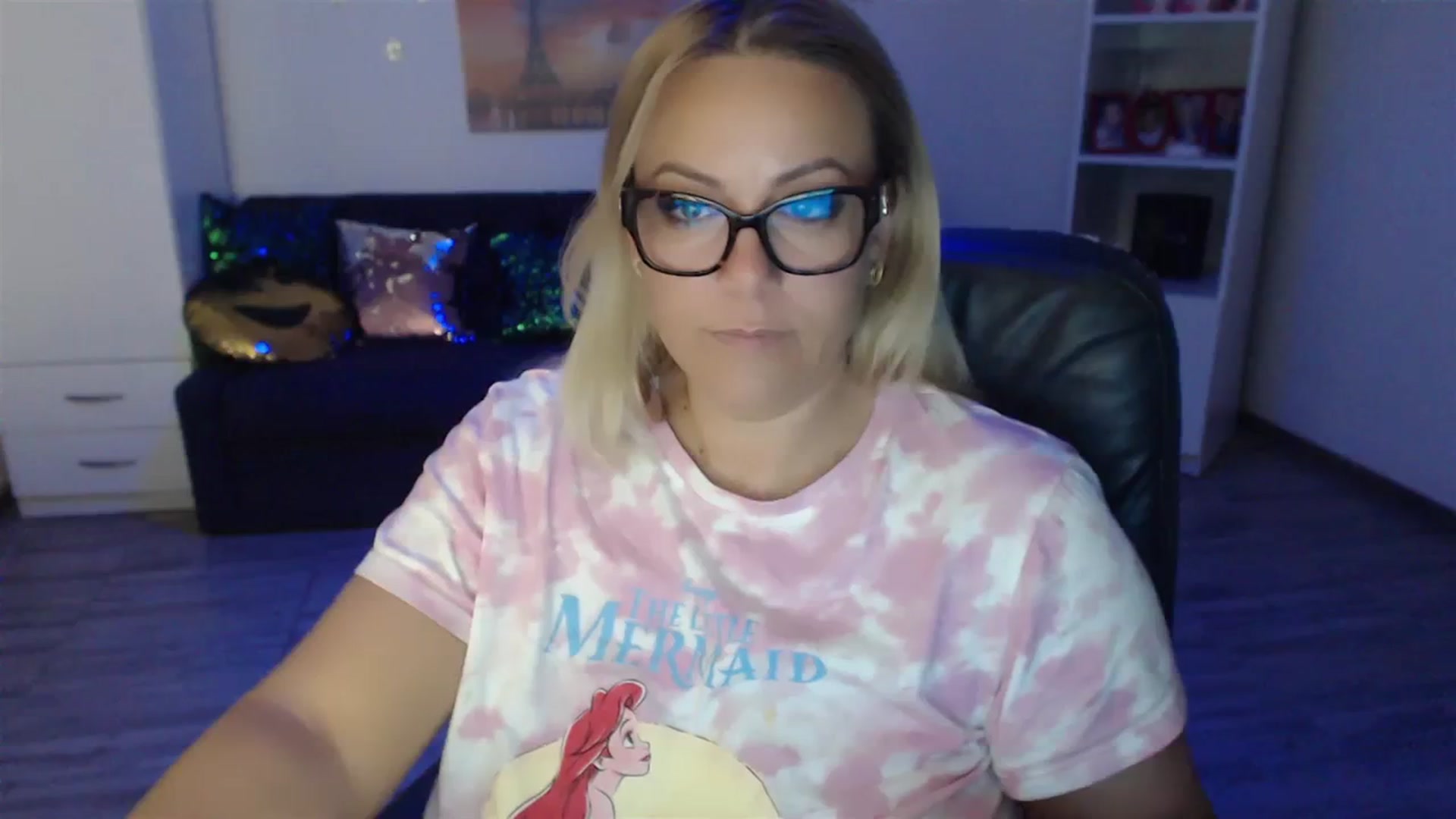 Gallery image thumbnail from A_baby_Boo's myfreecams stream on, 09/11/2023, 07:22 image 19 of 20