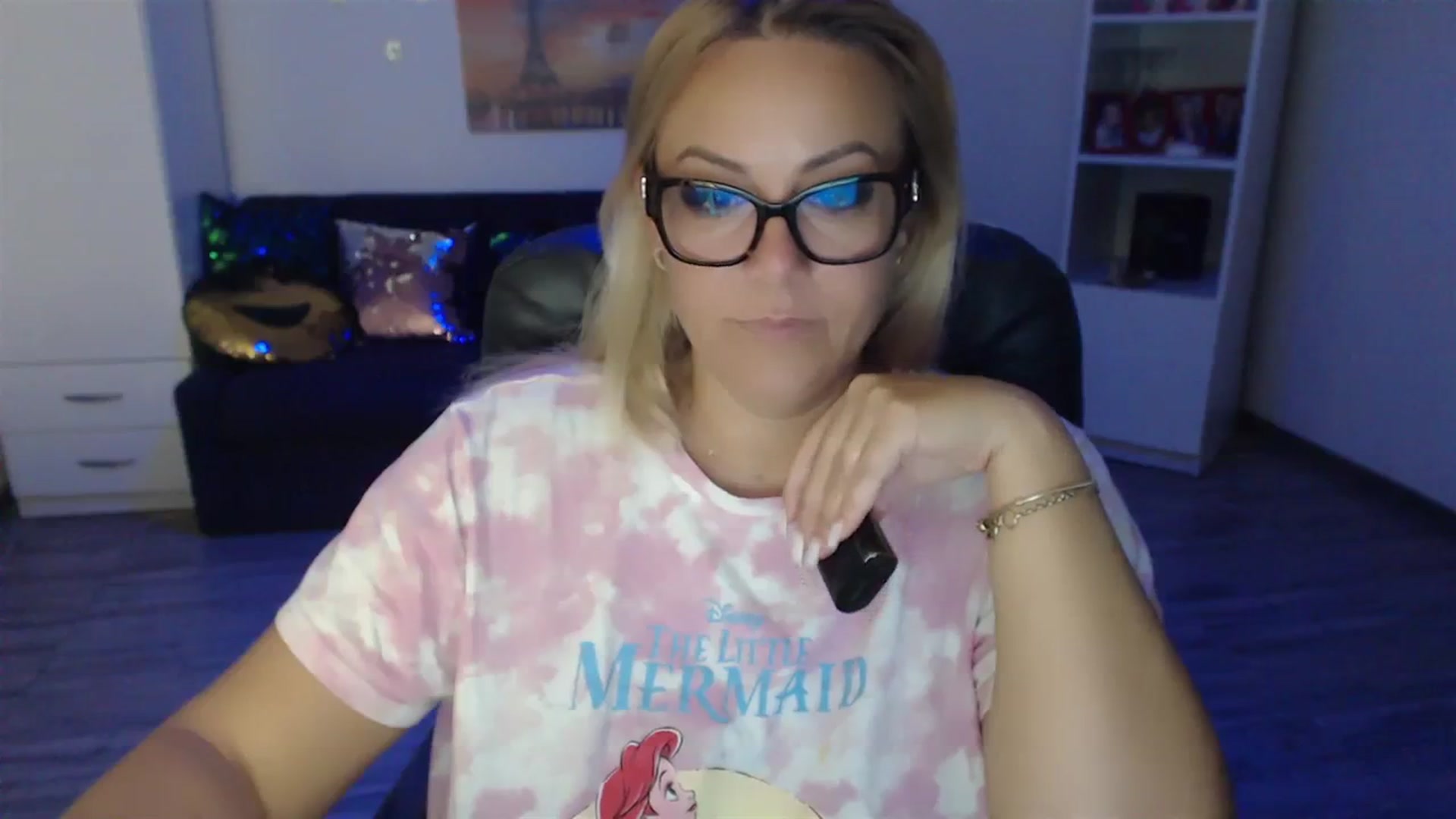 Gallery image thumbnail from A_baby_Boo's myfreecams stream on, 09/11/2023, 07:22 image 5 of 20