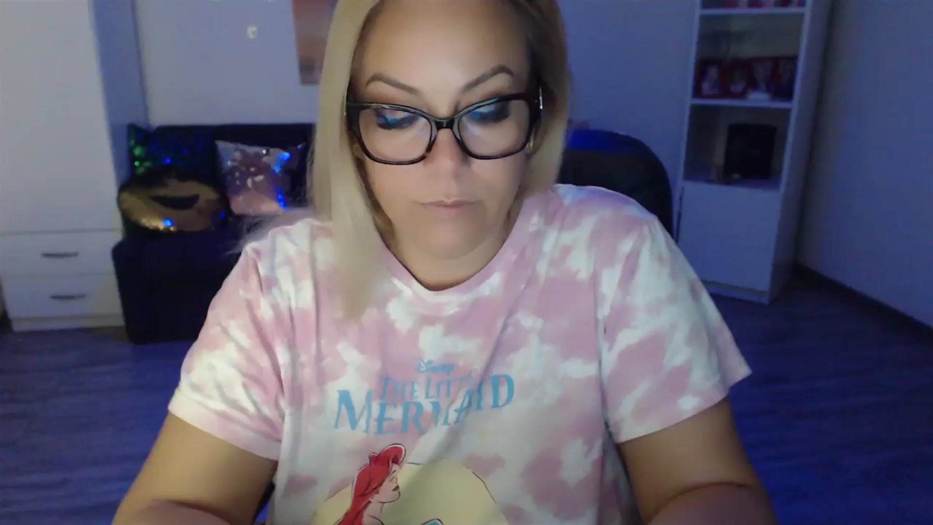 Gallery image thumbnail from A_baby_Boo's myfreecams stream on, 09/11/2023, 07:22 image 2 of 20