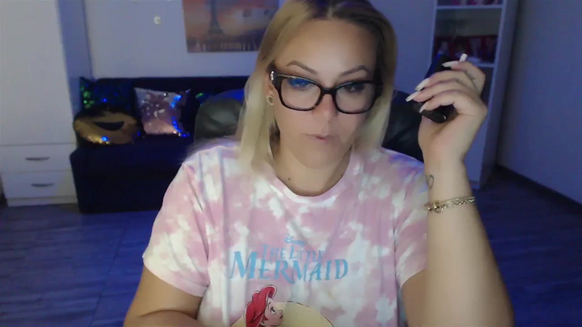 Gallery image thumbnail from A_baby_Boo's myfreecams stream on, 09/11/2023, 07:22 image 9 of 20