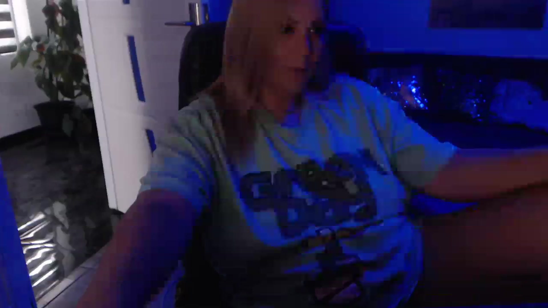 Gallery image thumbnail from A_baby_Boo's myfreecams stream on, 09/16/2023, 14:07 image 8 of 20