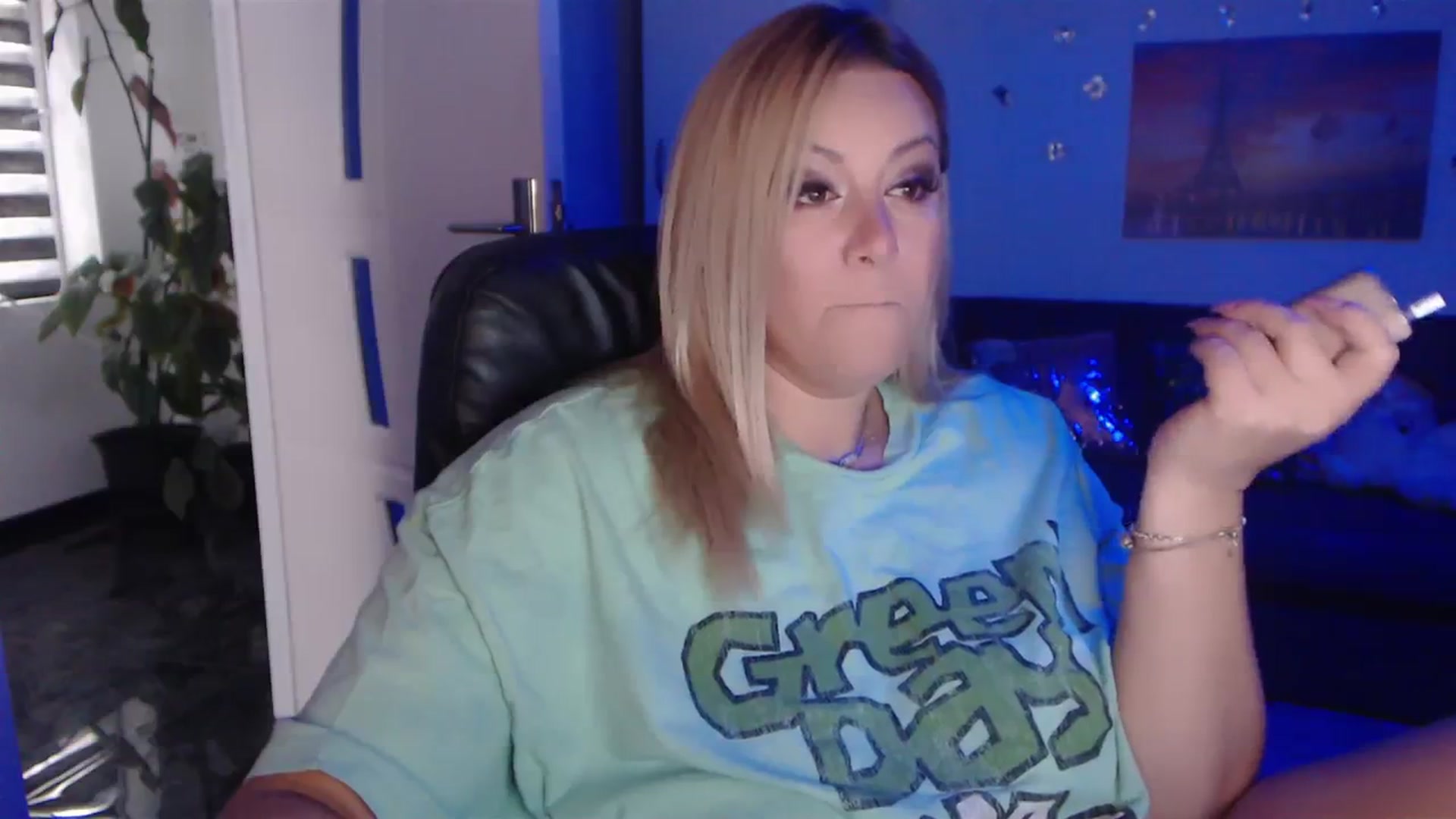 Gallery image thumbnail from A_baby_Boo's myfreecams stream on, 09/16/2023, 14:07 image 2 of 20