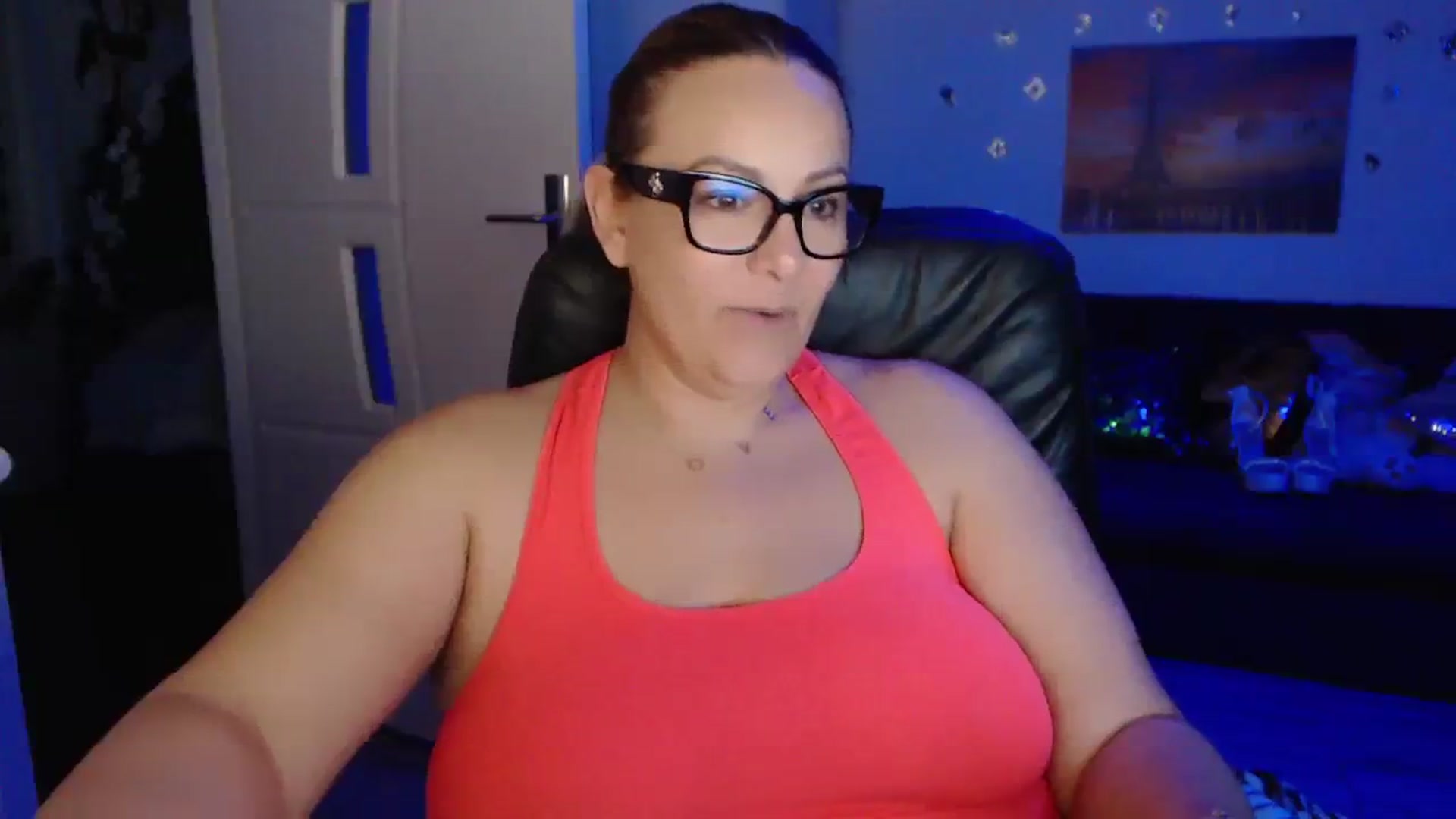 Gallery image thumbnail from A_baby_Boo's myfreecams stream on, 11/11/2023, 13:49 image 12 of 20