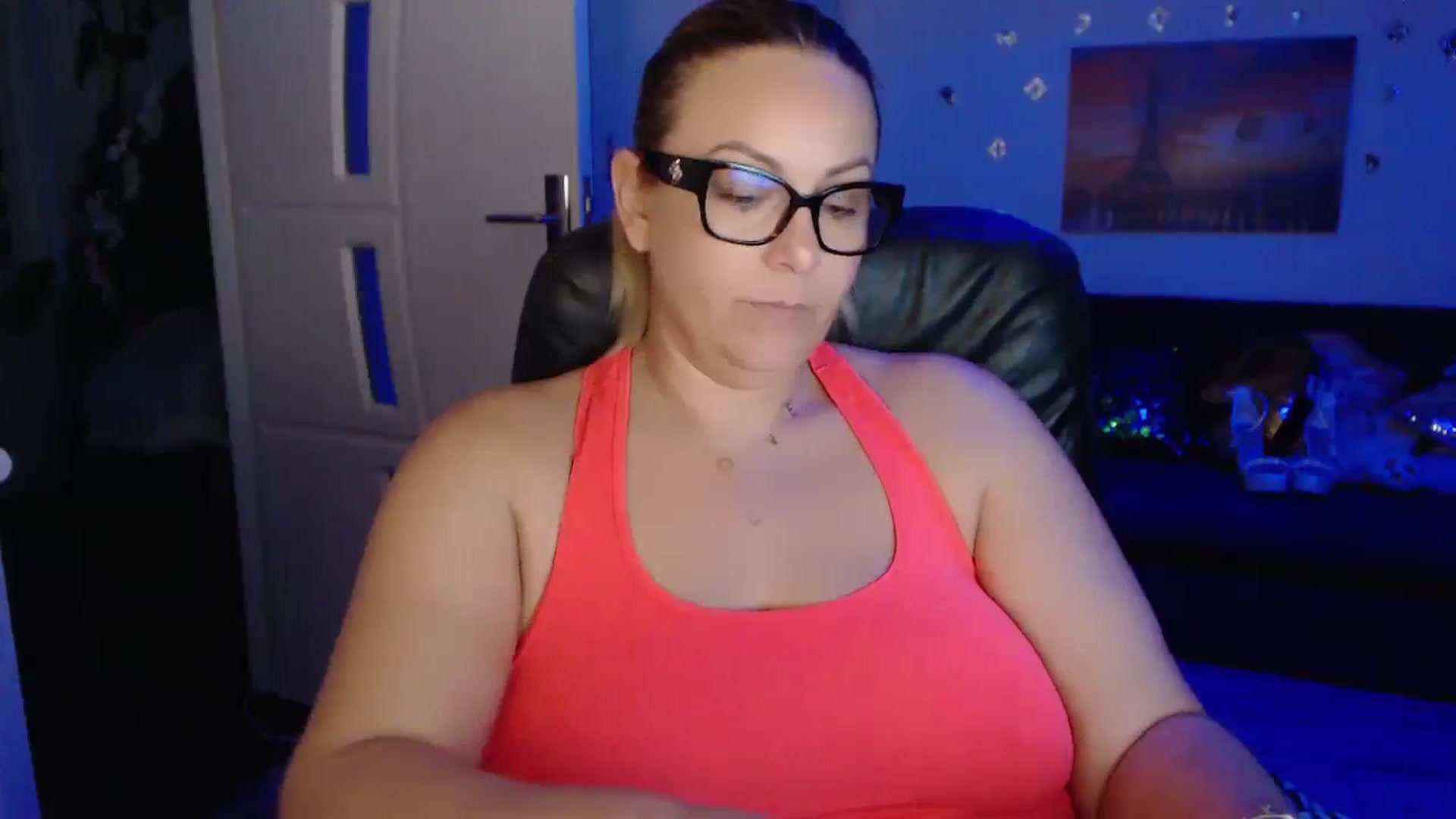 Gallery image thumbnail from A_baby_Boo's myfreecams stream on, 11/11/2023, 13:49 image 4 of 20