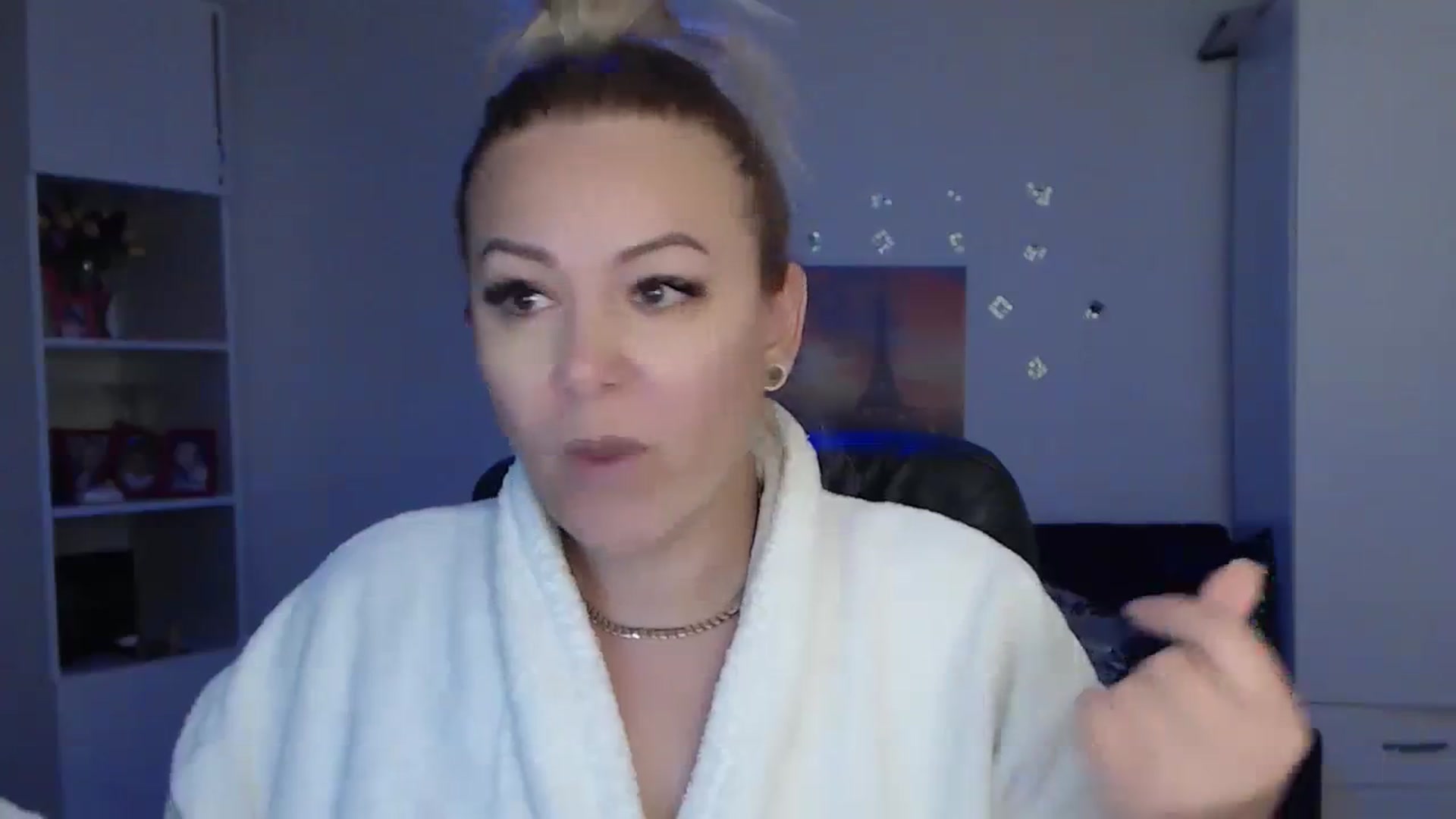 Gallery image thumbnail from A_baby_Boo's myfreecams stream on, 12/02/2023, 16:10 image 20 of 20