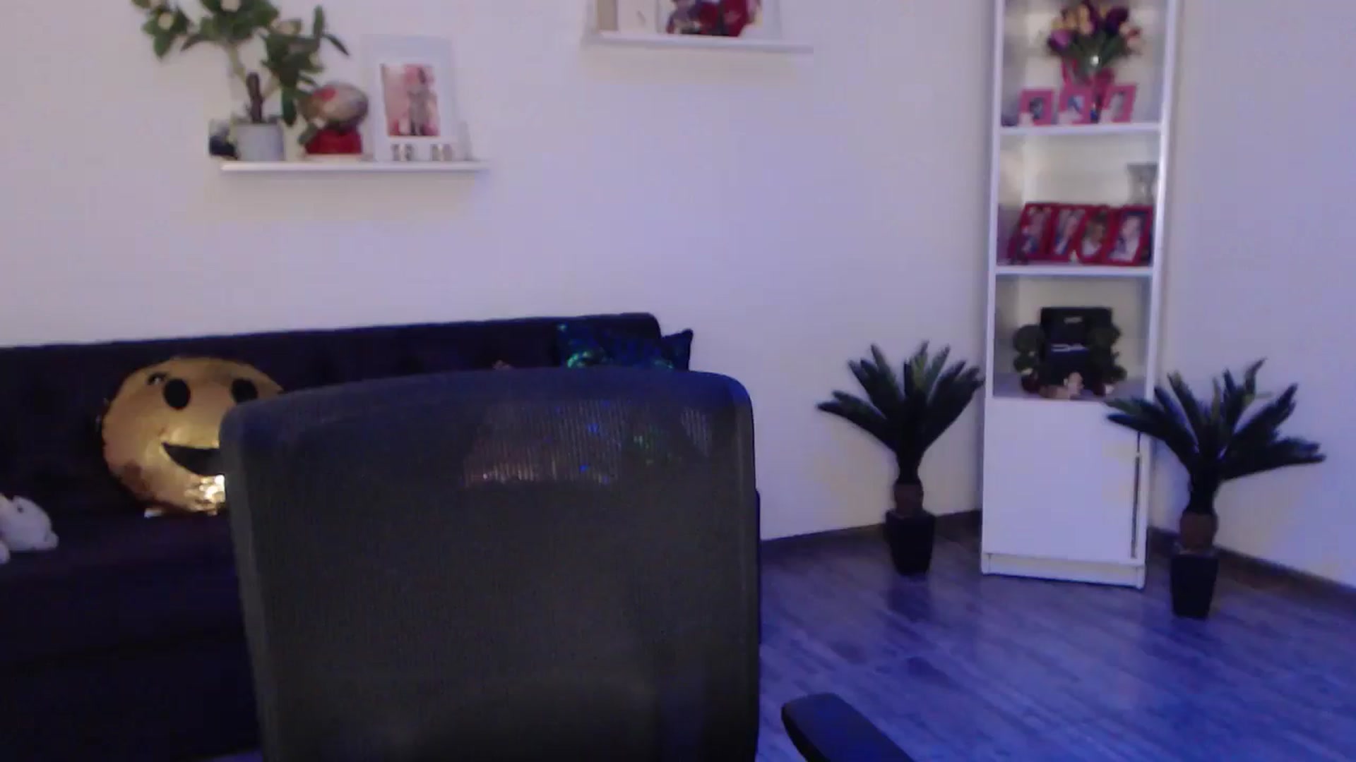 Gallery image thumbnail from A_baby_Boo's myfreecams stream on, 01/22/2024, 09:15 image 15 of 20