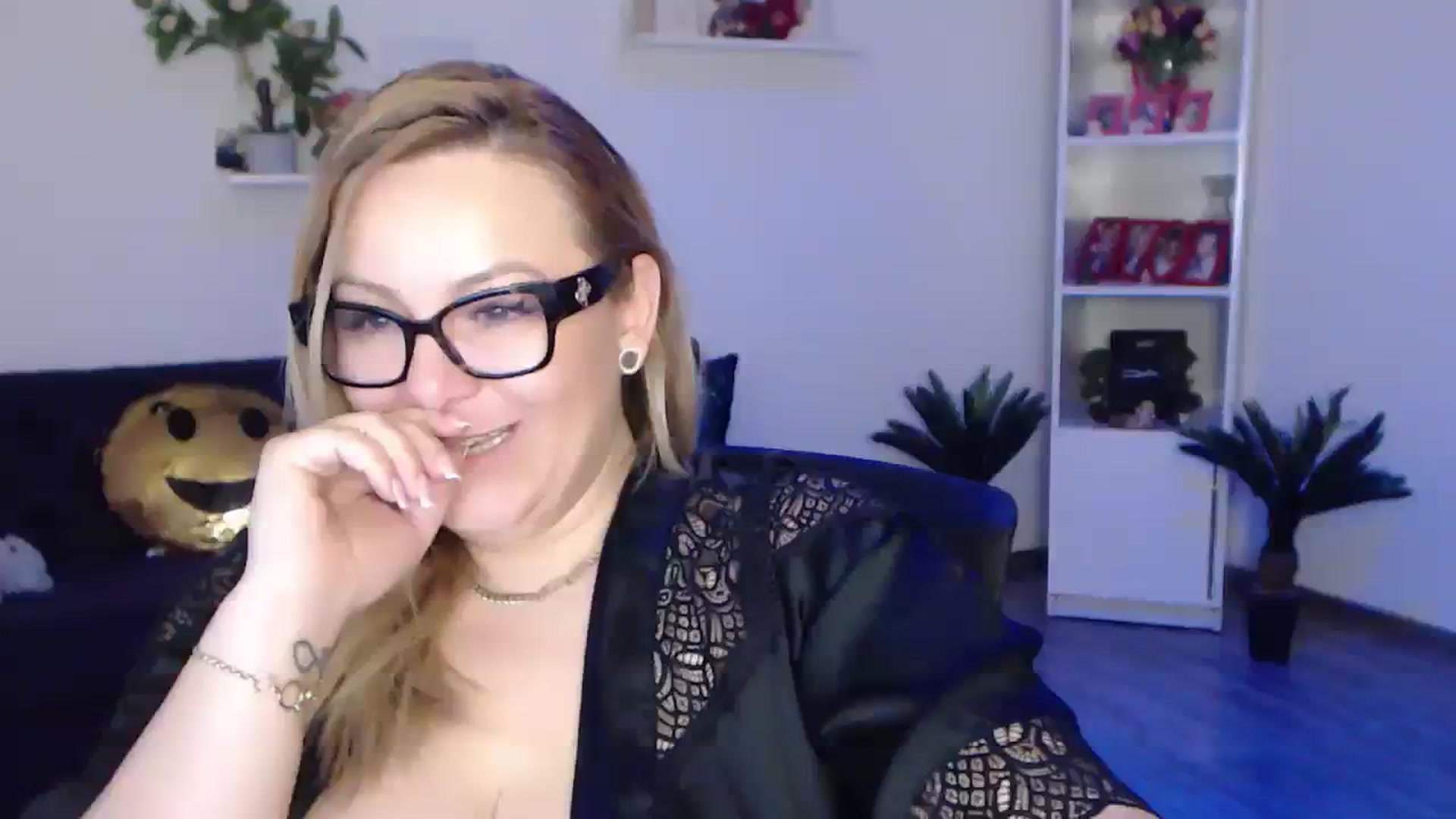 Gallery image thumbnail from A_baby_Boo's myfreecams stream on, 01/22/2024, 09:15 image 20 of 20