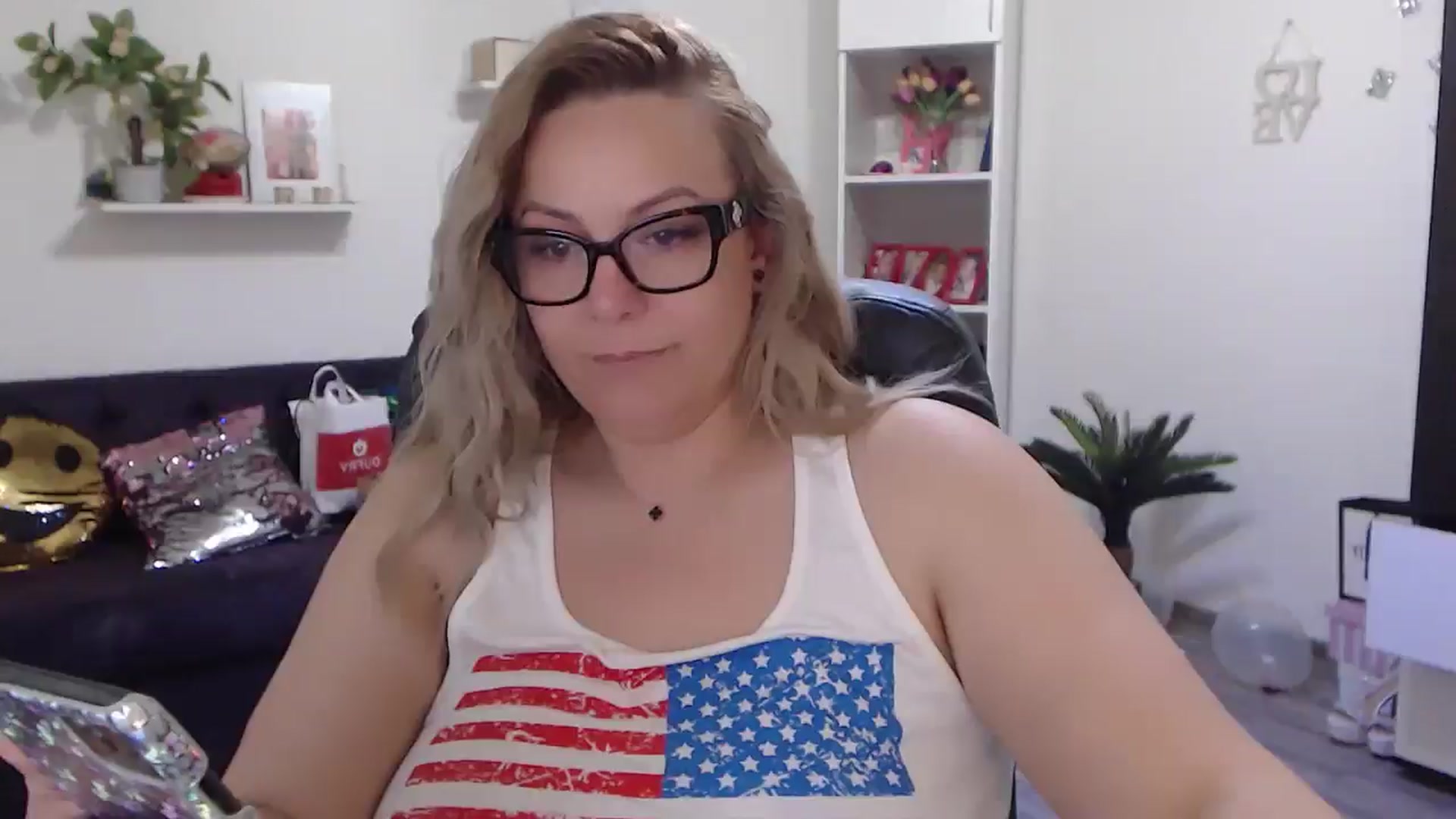 Gallery image thumbnail from A_baby_Boo's myfreecams stream on, 05/19/2024, 08:30 image 1 of 20