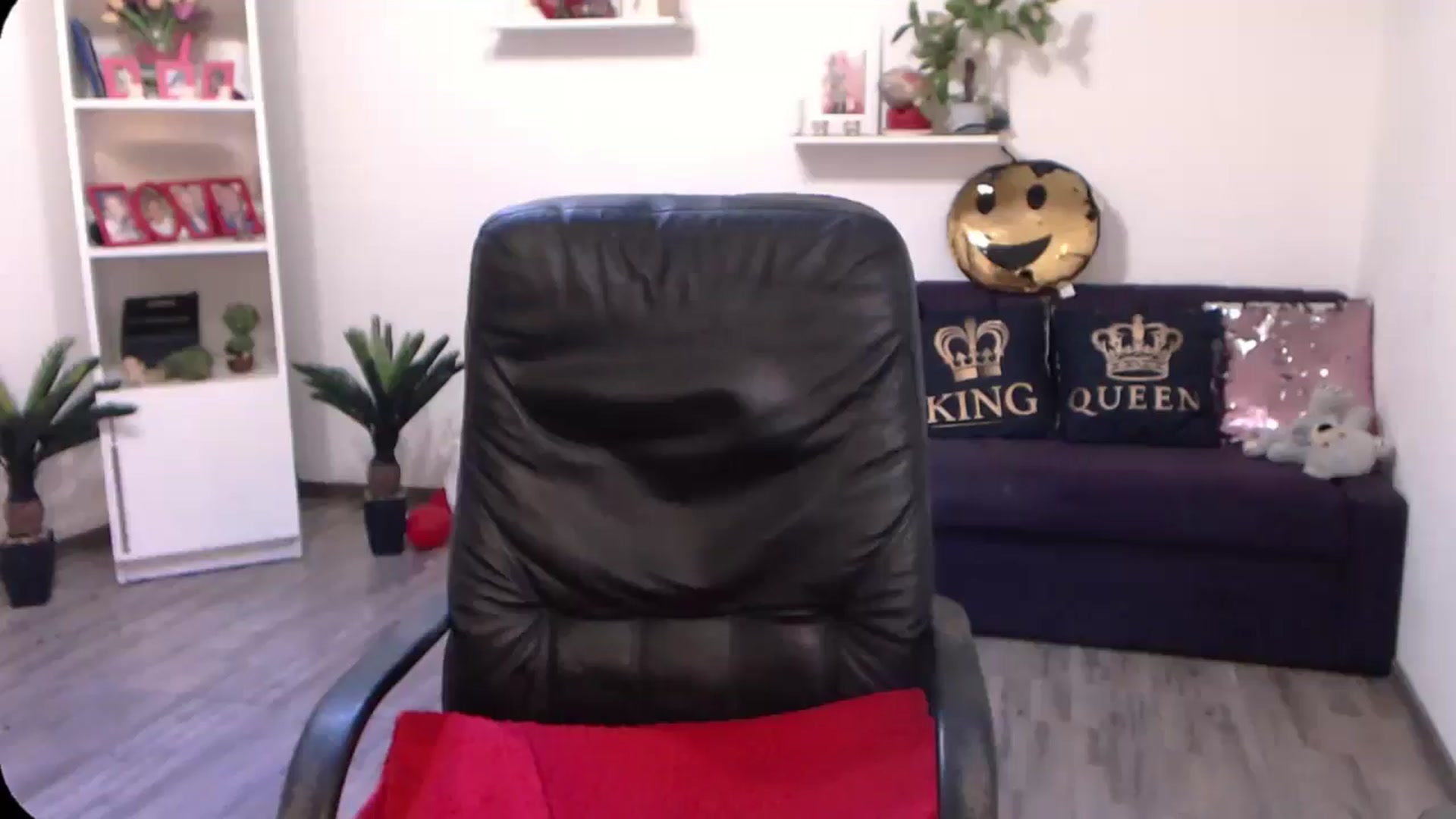 Gallery image thumbnail from A_baby_Boo's myfreecams stream on, 08/12/2024, 14:05 image 19 of 20