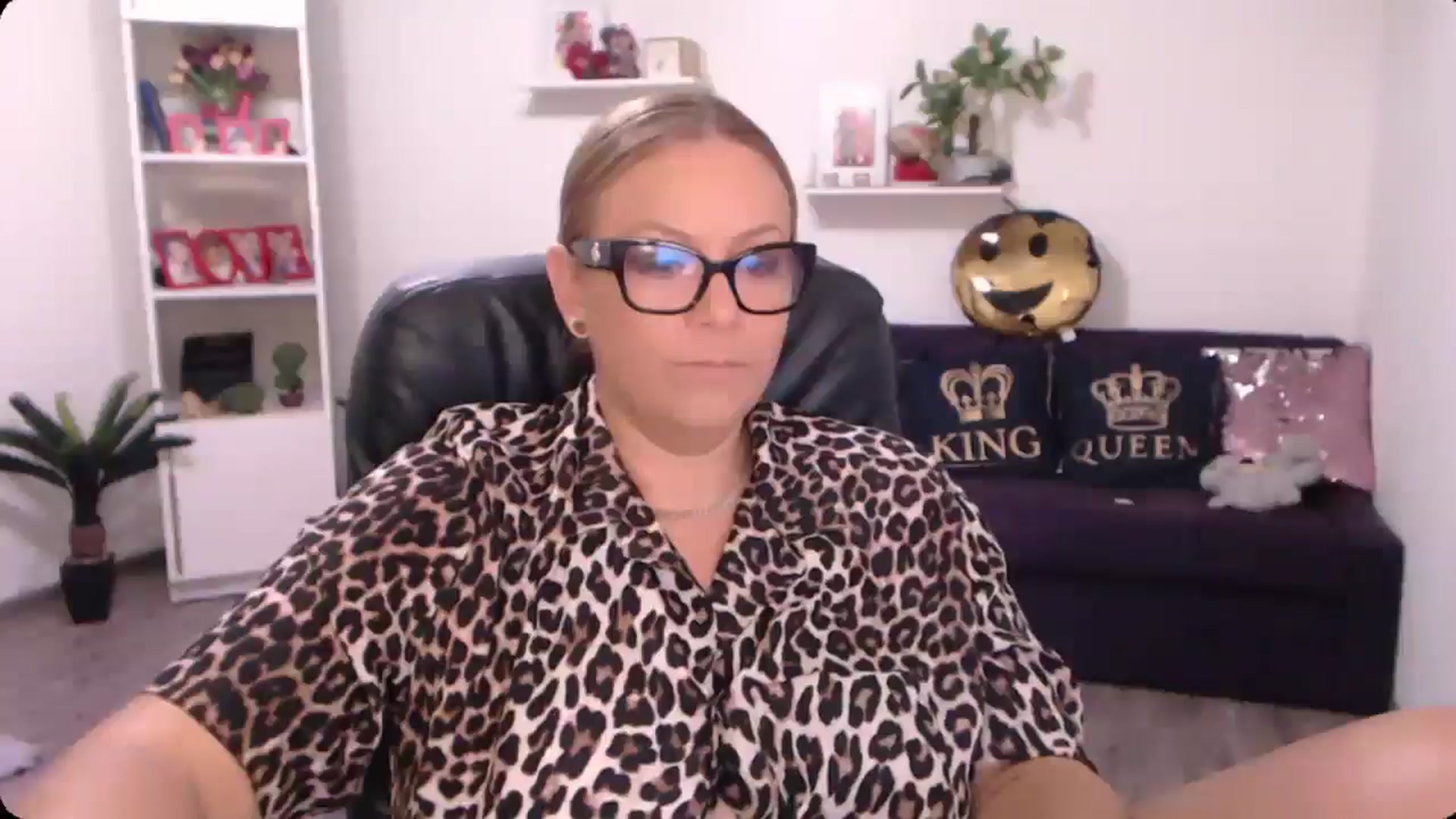Gallery image thumbnail from A_baby_Boo's myfreecams stream on, 09/11/2024, 13:32 image 20 of 20