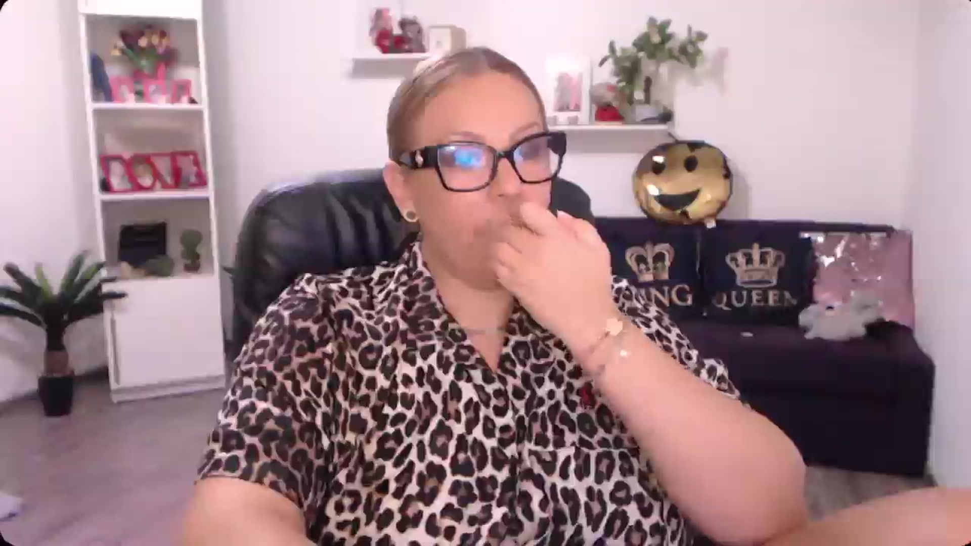 Gallery image thumbnail from A_baby_Boo's myfreecams stream on, 09/11/2024, 13:32 image 15 of 20