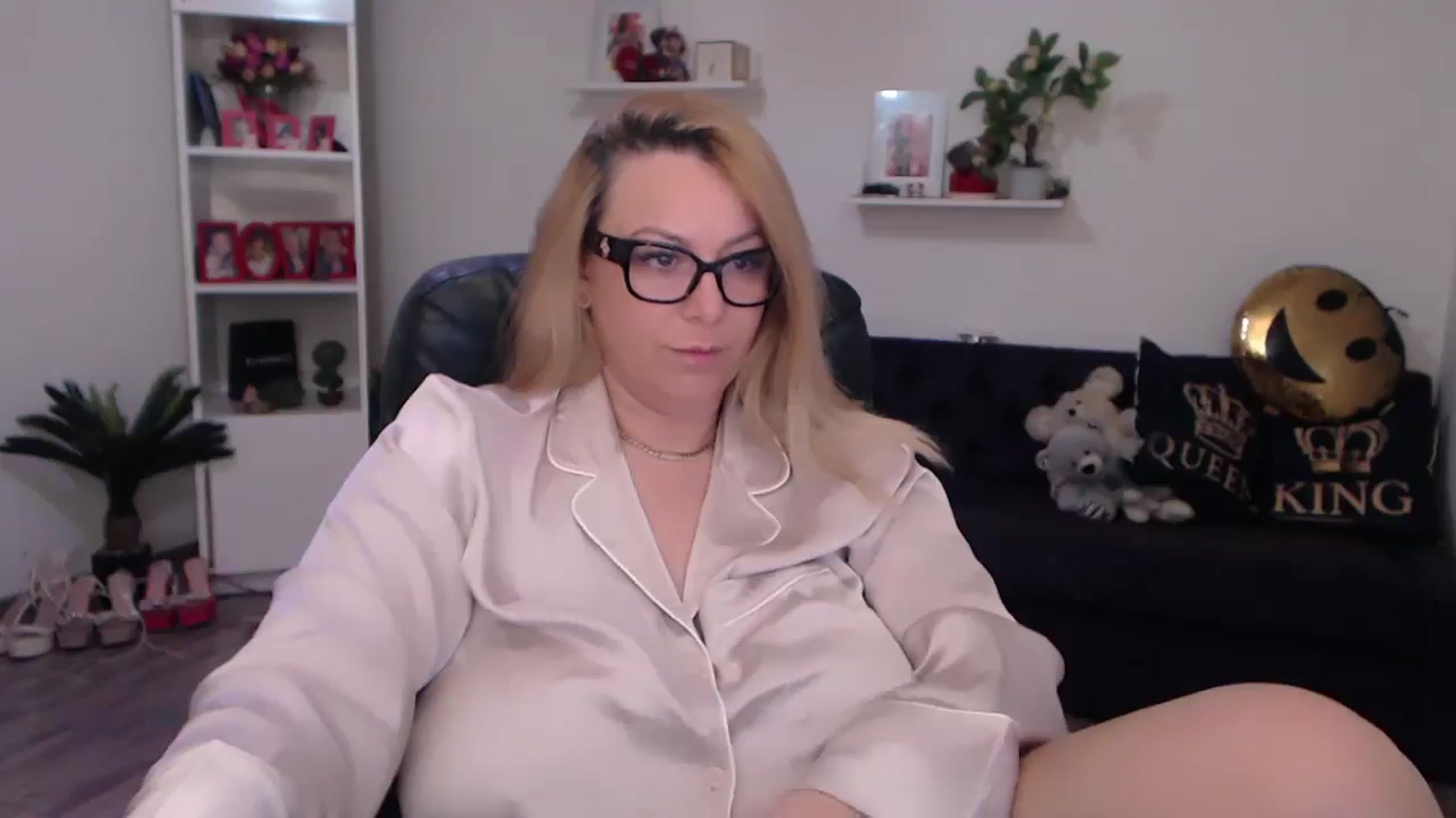Gallery image thumbnail from A_baby_Boo's myfreecams stream on, 01/24/2025, 14:35 image 20 of 20