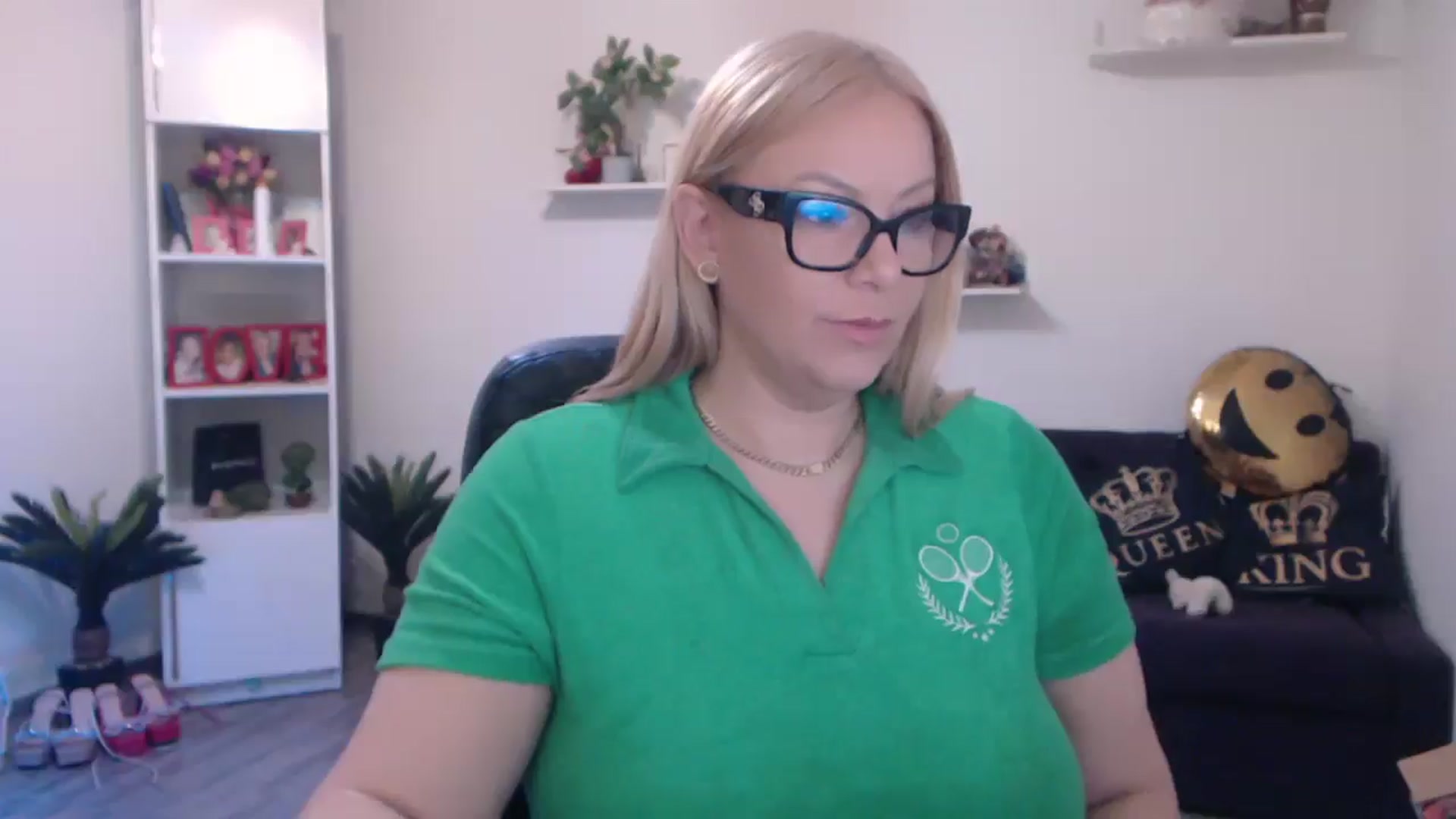 Gallery image thumbnail from A_baby_Boo's myfreecams stream on, 03/17/2025, 18:47 image 20 of 20