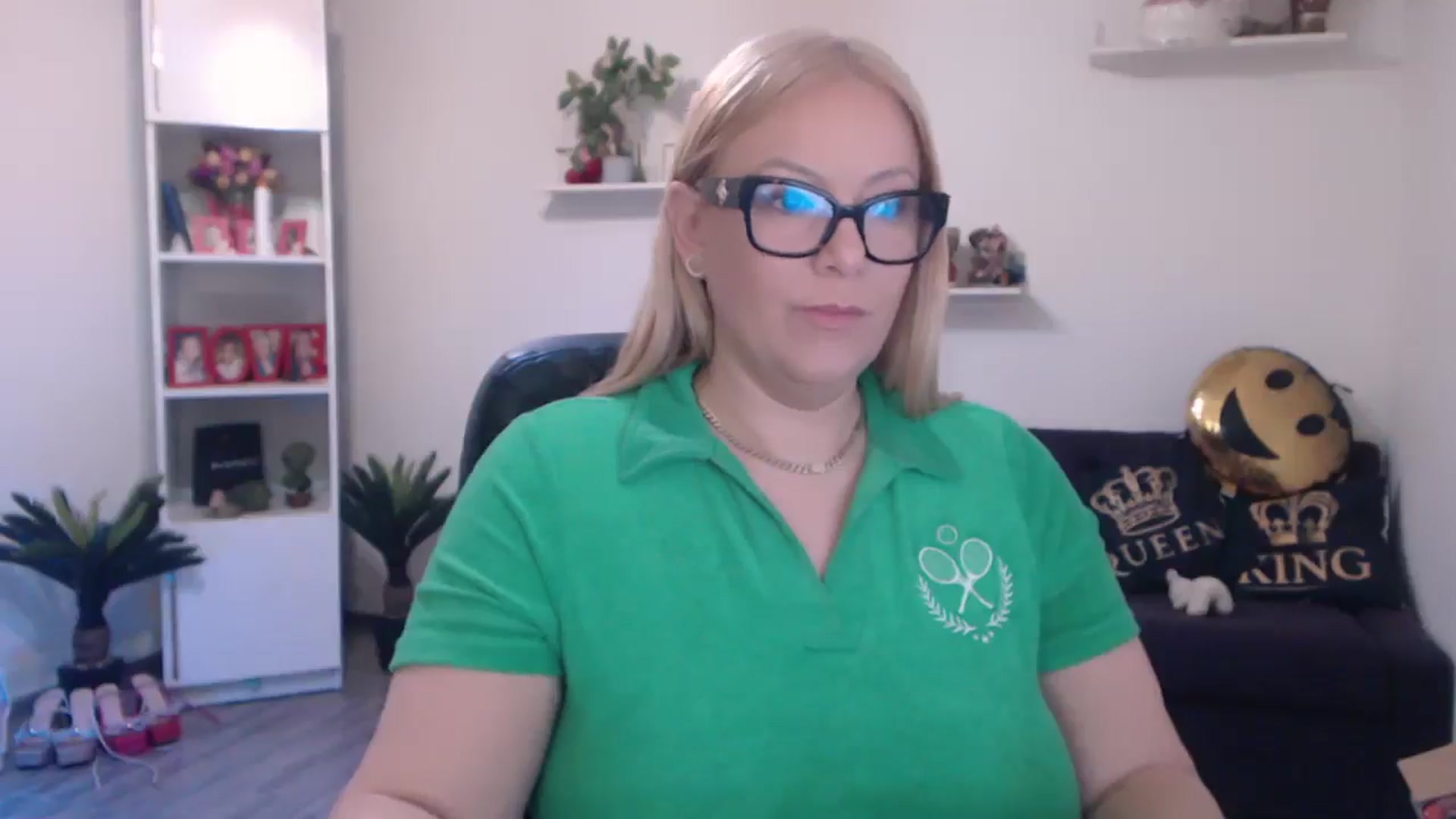 Gallery image thumbnail from A_baby_Boo's myfreecams stream on, 03/17/2025, 18:47 image 18 of 20