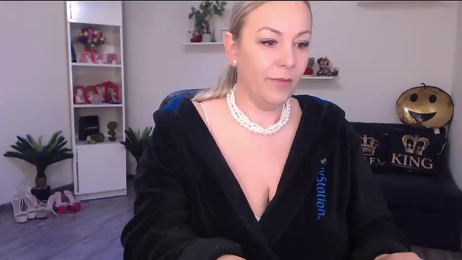 Gallery image thumbnail from A_baby_Boo's myfreecams stream on, 05/11/2025, 09:57 image 2 of 20