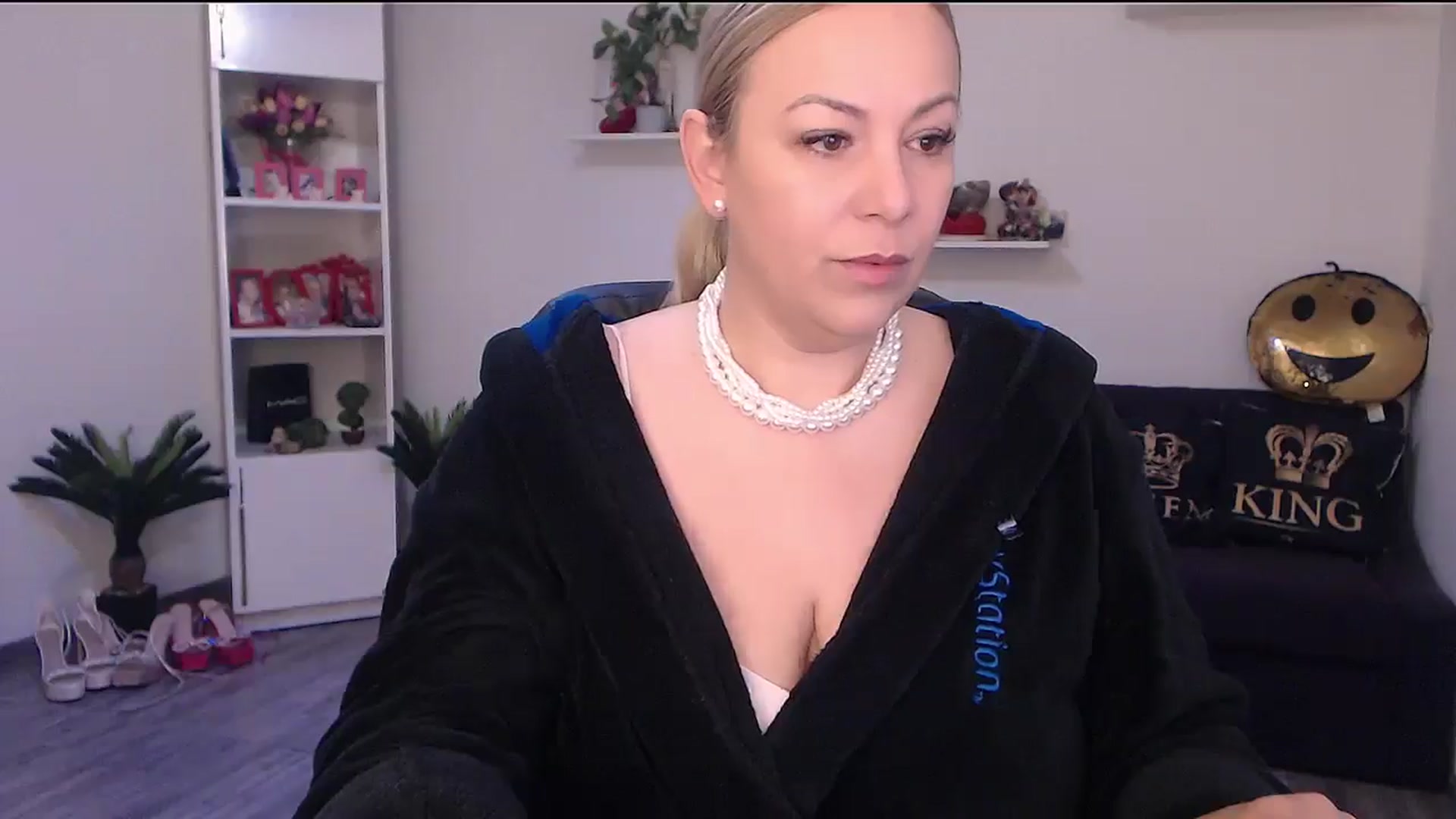 Gallery image thumbnail from A_baby_Boo's myfreecams stream on, 05/11/2025, 09:57 image 5 of 20