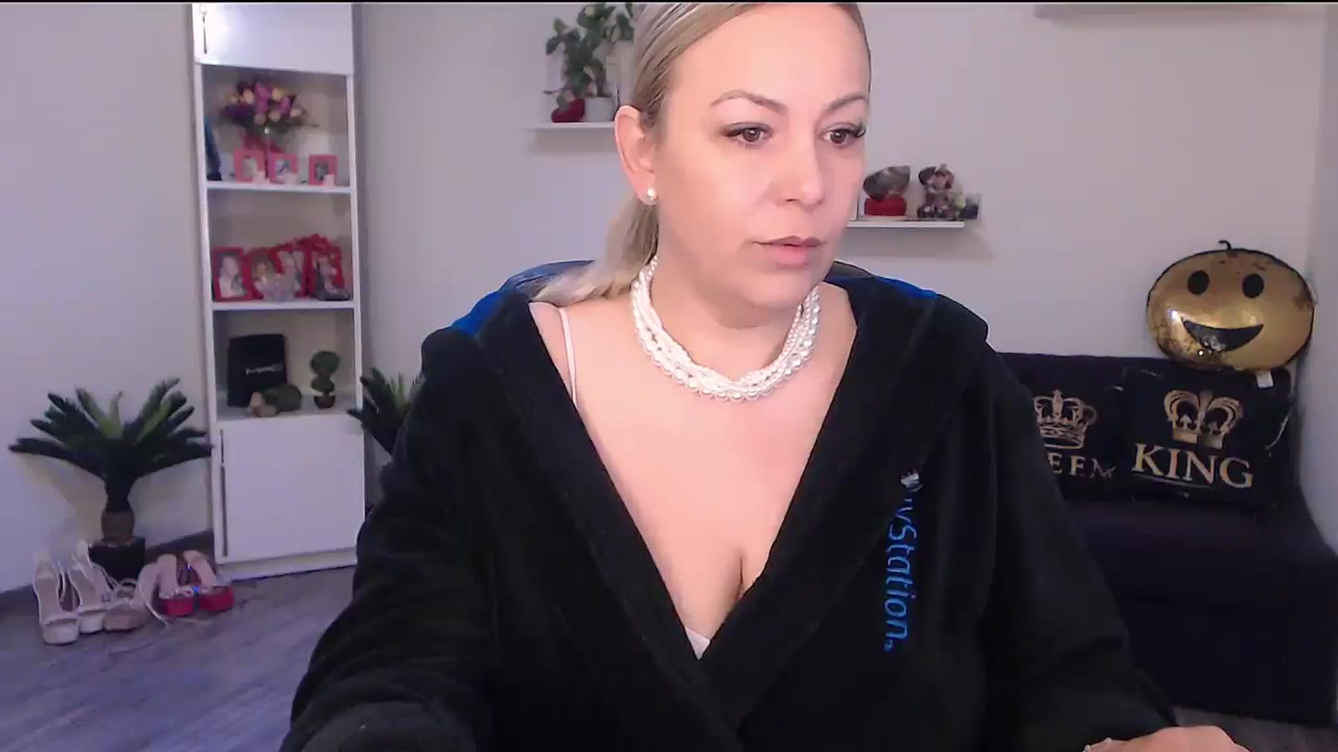 Gallery image thumbnail from A_baby_Boo's myfreecams stream on, 05/11/2025, 09:57 image 3 of 20