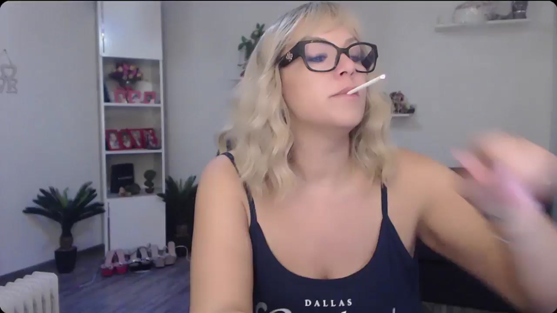 Gallery image thumbnail from A_baby_Boo's myfreecams stream on, 11/17/2025, 06:58 image 7 of 20