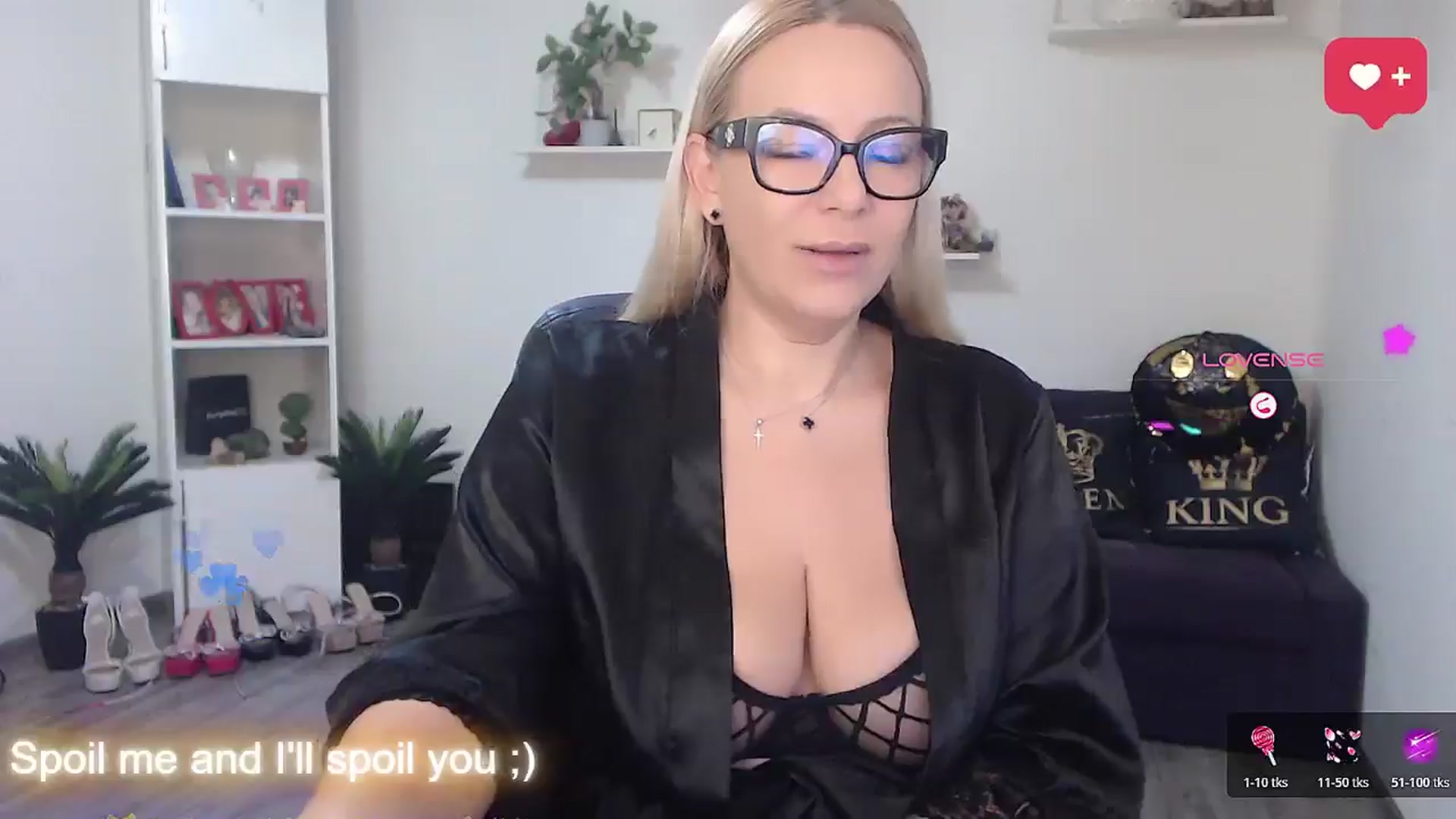Gallery image thumbnail from A_baby_Boo's myfreecams stream on, 01/10/2026, 17:57 image 11 of 20